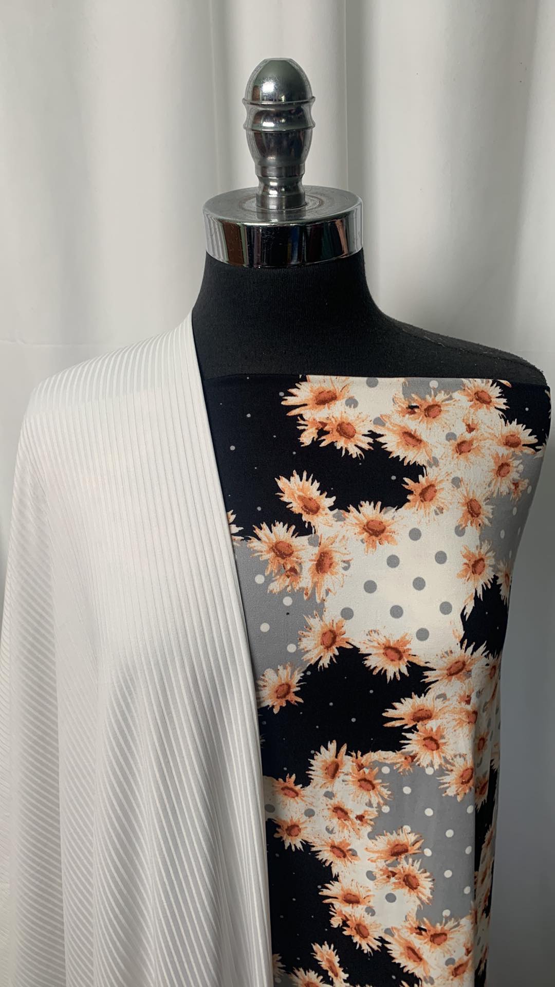 FLORAL DOT BUNDLE : 2YD Ivory P/S Rib & 2YD Floral DBP : A24991