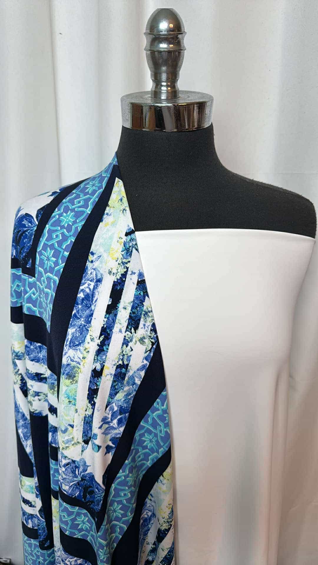 WHITE/BLUE CHEVRON BUNDLE : 2YD White Wicking Yoga PF & 1+YD Blue Chevron ITY : A26921