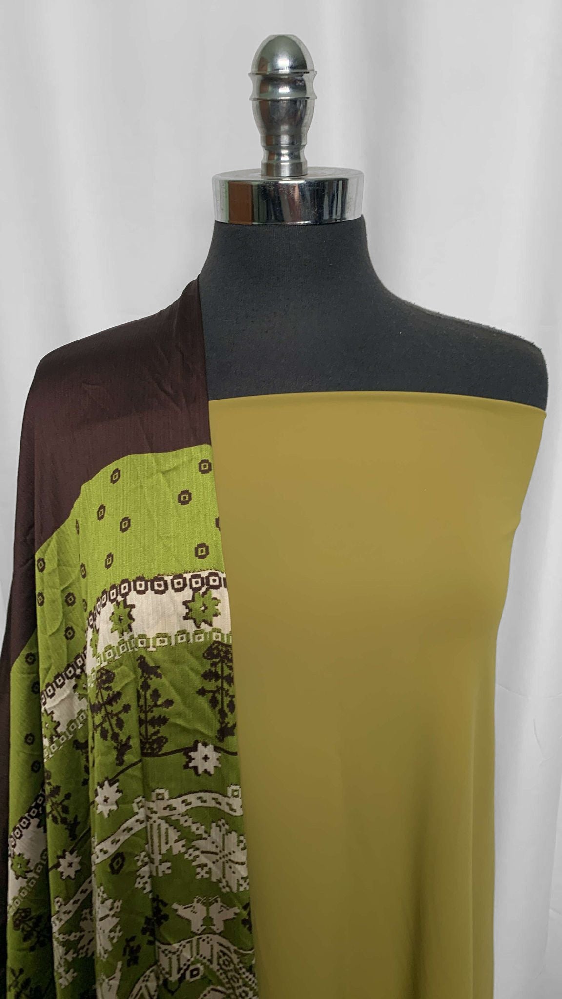OLIVE/STRIPED BANDS BUNDLE : 2YD Olive N/S & 4YD Stripe (Bands of the Pattern) Poly Woven : A25750