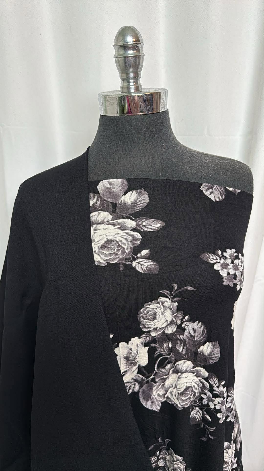 BLACK/MONOCHROME FLORAL BUNDLE : 2YD Monochrome Floral R/S & 2YD Black Nylon Ponte : A30198