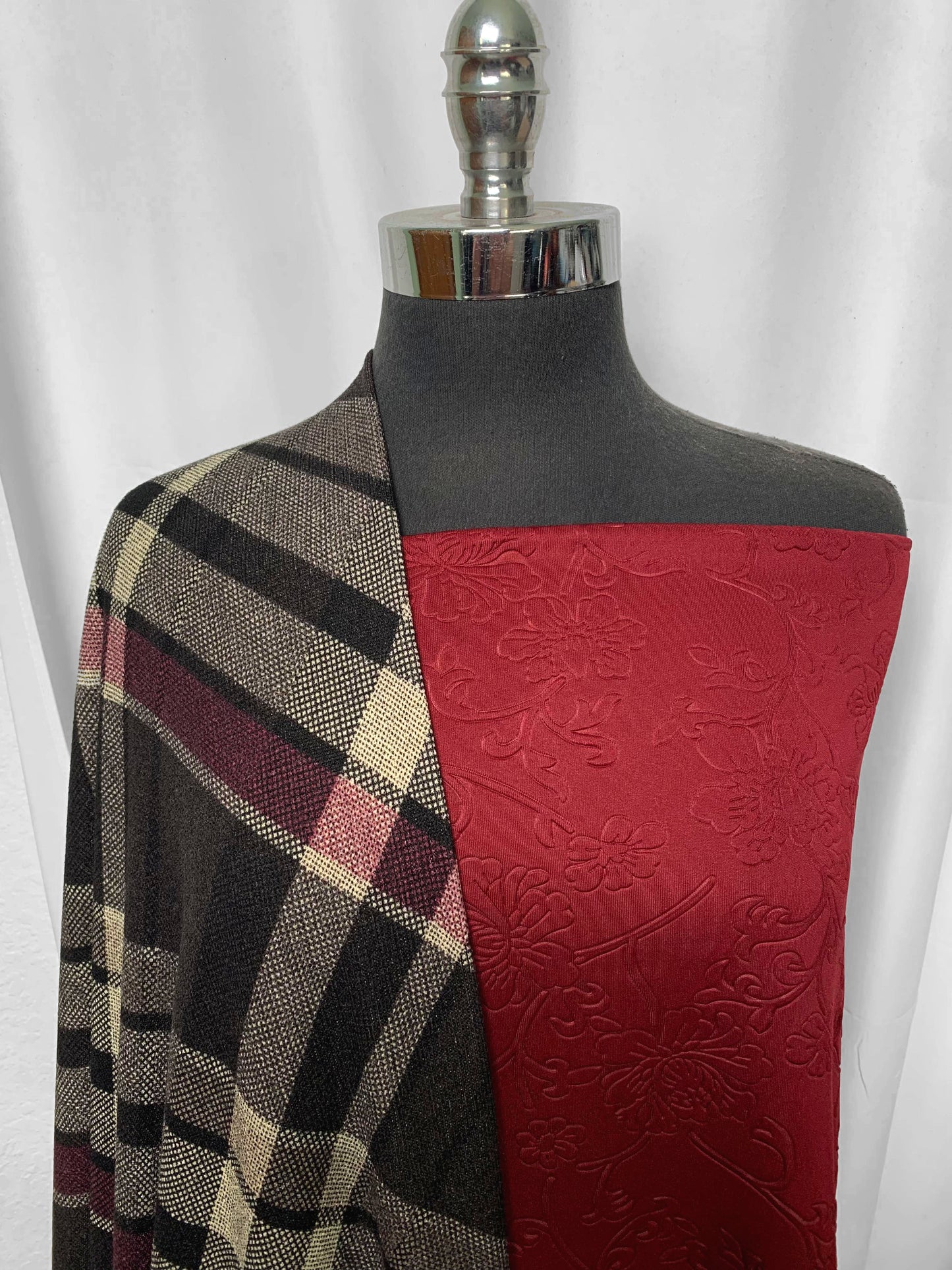 EMBOSSED/PLAID BUNDLE : 2YD Burgundy Embossed Scuba & 2YD Plaid SK : A2118
