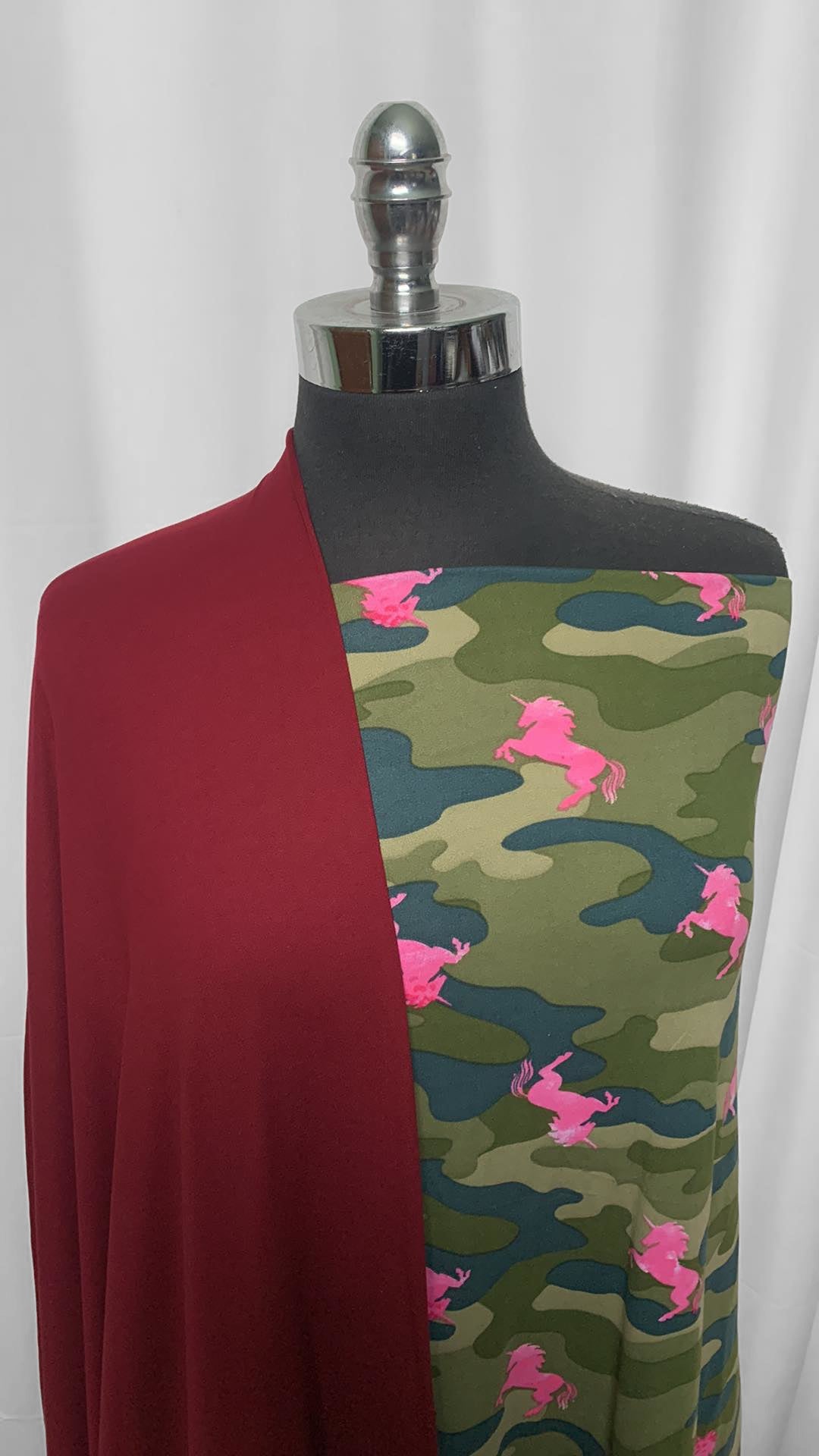 BURGUNDY/CAMO UNICORNS BUNDLE : 2YD Camo Unicorns DBP & 2YD Solid Burgundy MVC : A2480