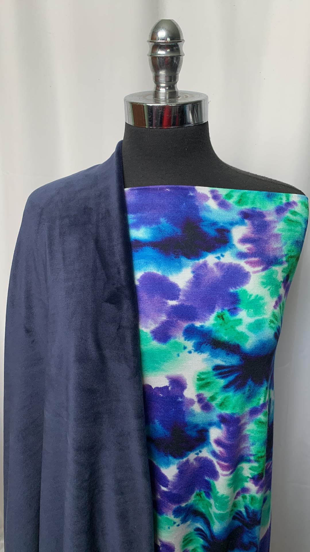 NAVY/GREEN TIE DYE BUNDLE : 2YD Tie Dye Modal Ponte (Flaw) & 2YD Navy Velvet Plush : A1566