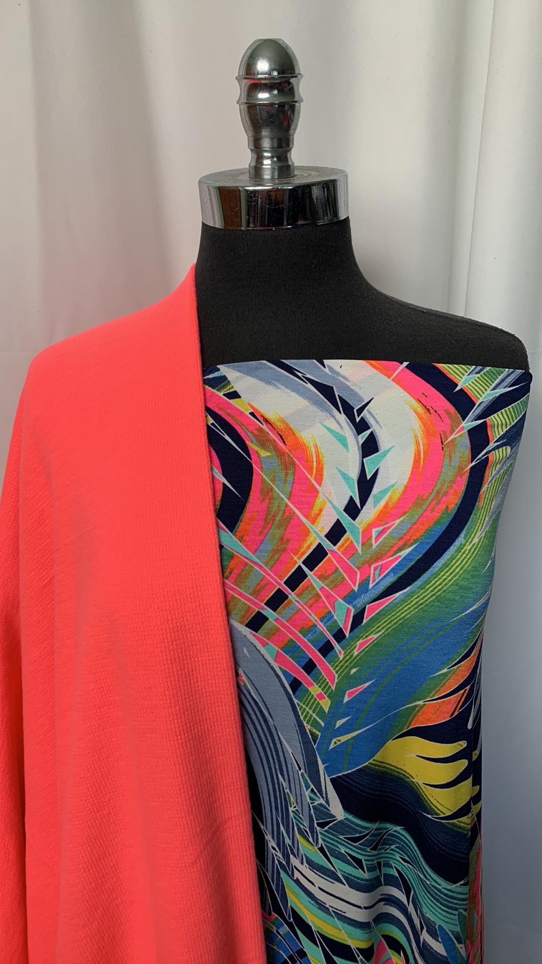 NEON/TROPICAL BUNDLE : 2YD Tropical Bulgari & 1.5YD Neon Pink Brushed Thermal : A1974