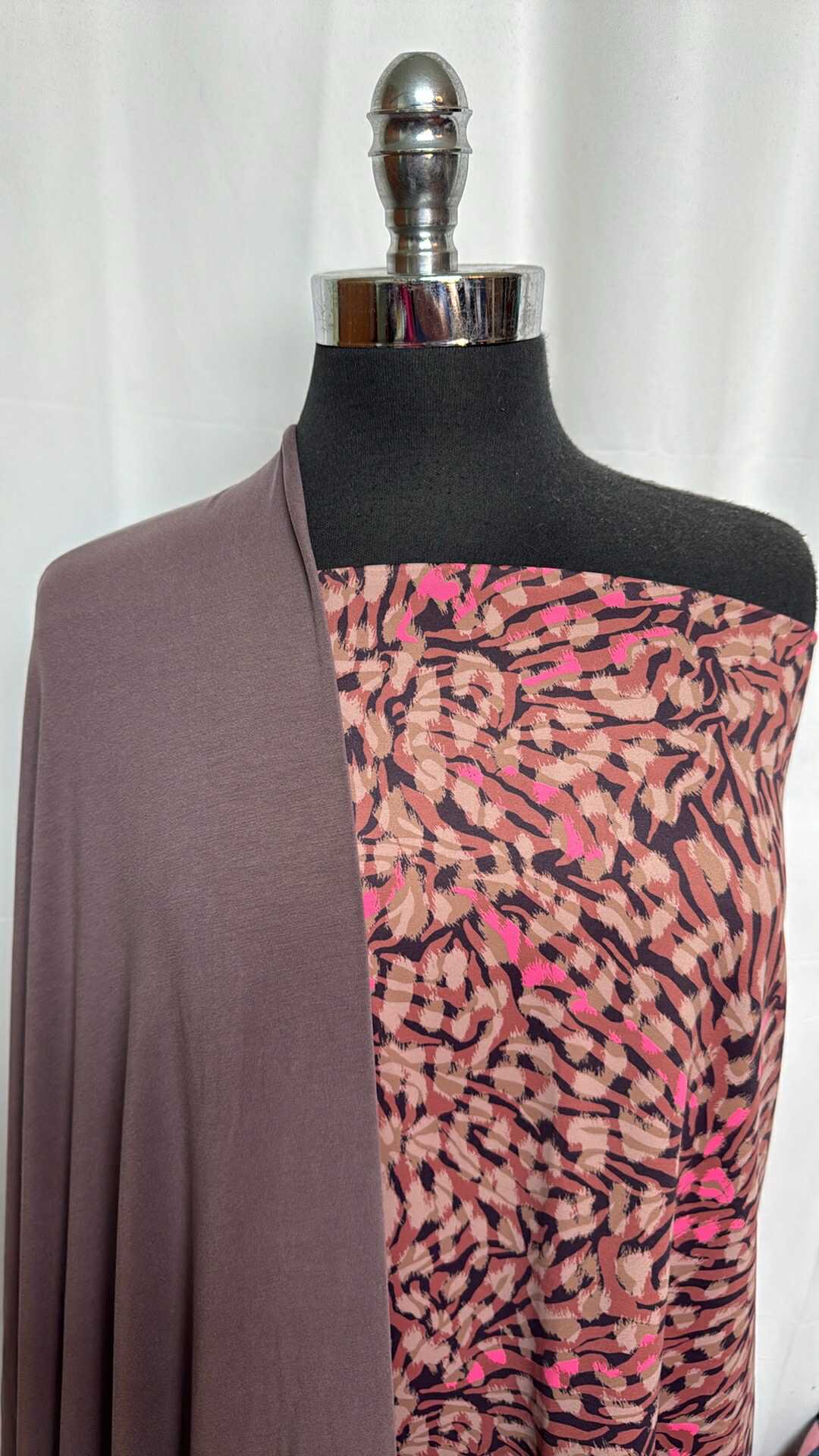 LEOPARD BUNDLE : 1.5YD Leopard Yoga PF & 2YD Modal C/S Jersey : A29084