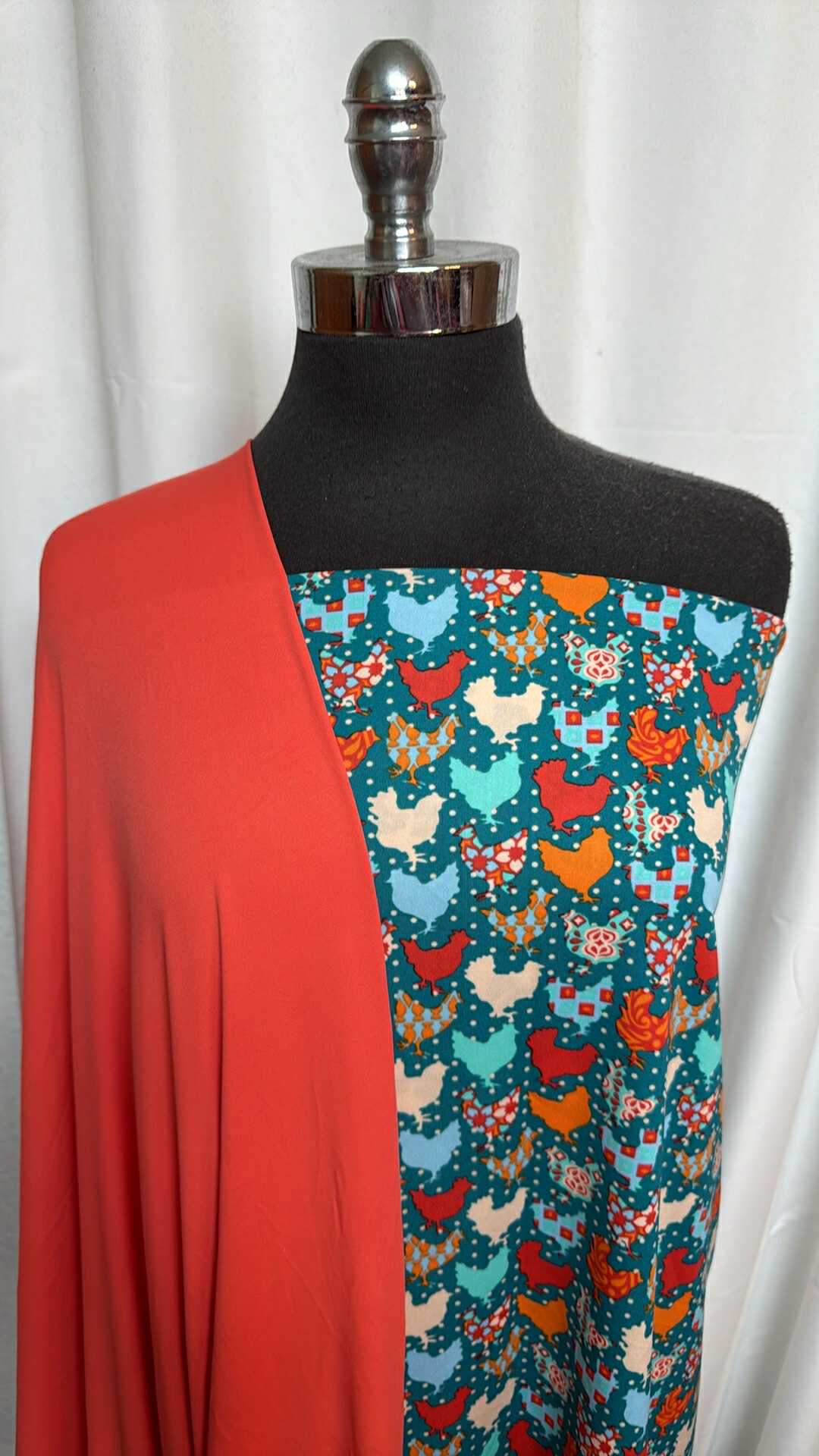 TOMATO/CHICKEN BUNDLE : 1.5YD Chicken ITY & 2YD Tomato DBP : A28434