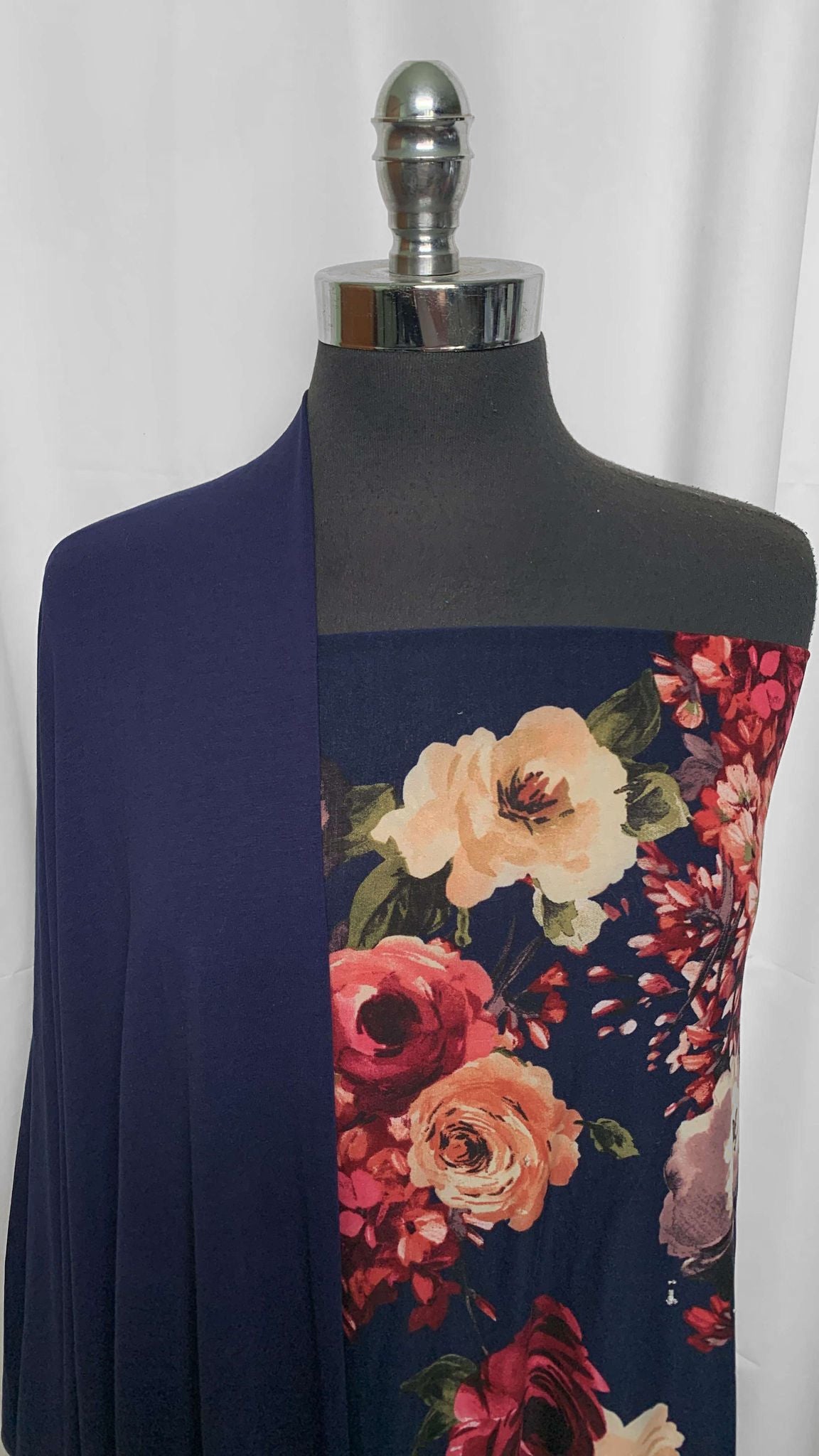 NAVY/NAVY FLORAL BUNDLE : 2YD Navy Floral SBP & 2YD Navy MVC : A25793