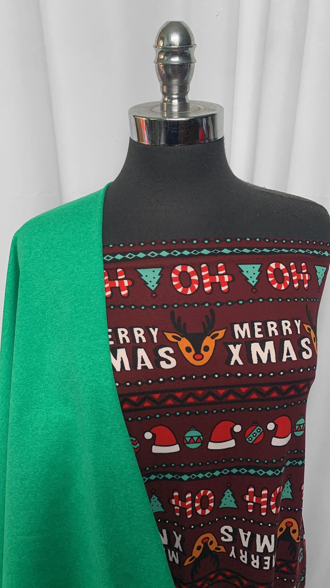 GREEN/CHRISTMAS BUNDLE : 1YD Christmas DBP & 1YD Green Peached PF : A25566