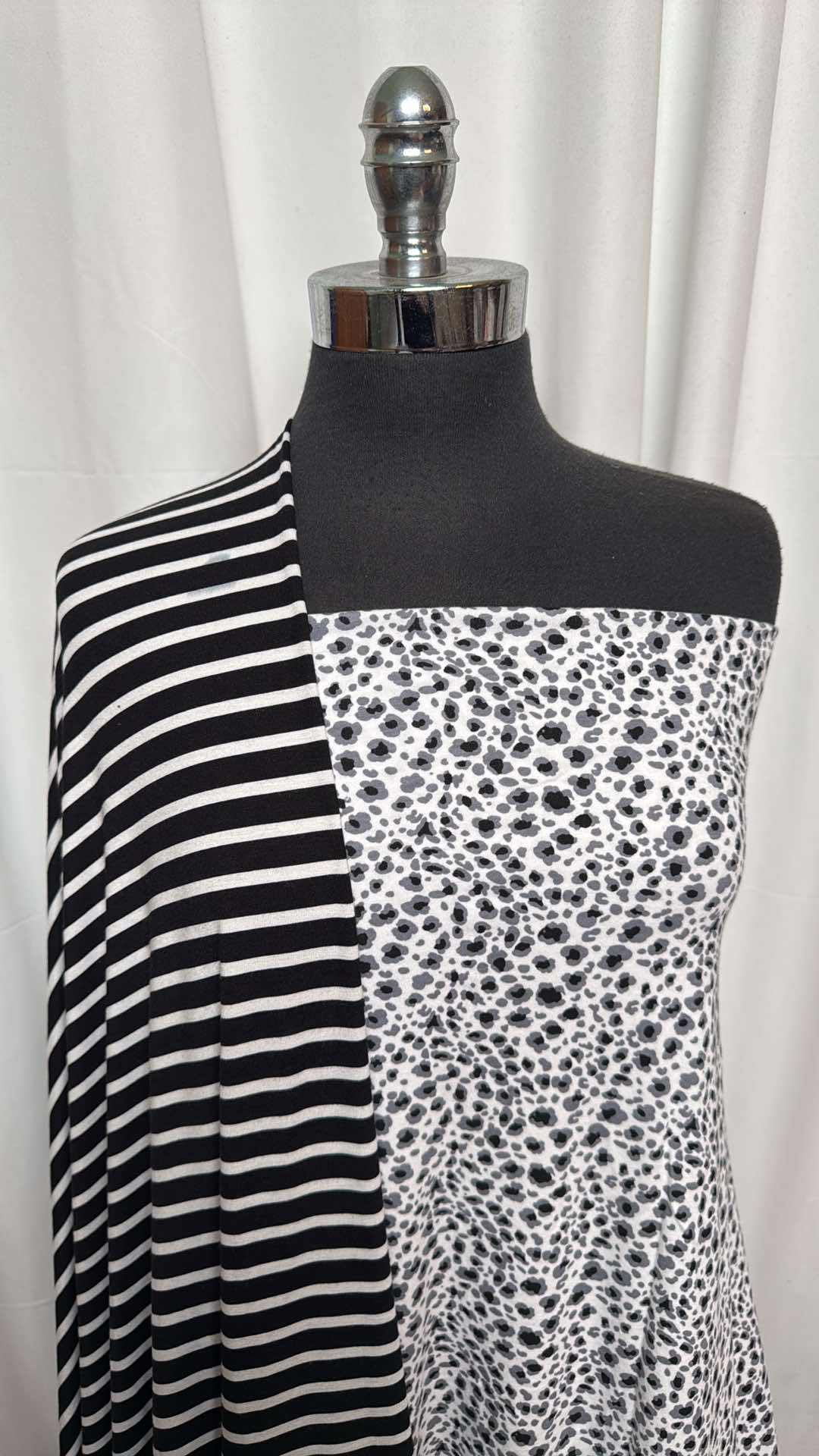 BLACK & WHITE STRIPE/LEOPARD BUNDLE : 3YD Leopard C/S & 2YD Black/White Stripe R/S : A26299