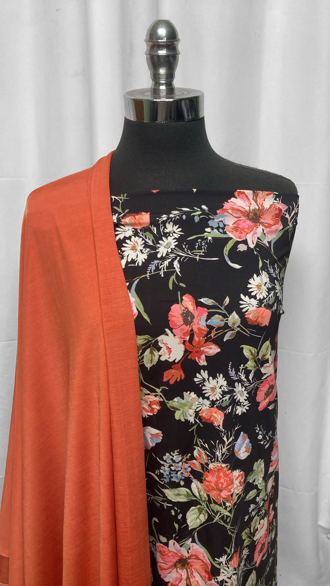 ORANGE/FLORAL BUNDLE : 2YD Floral N/S & 2YD Orange 4-Way ITY : A25196