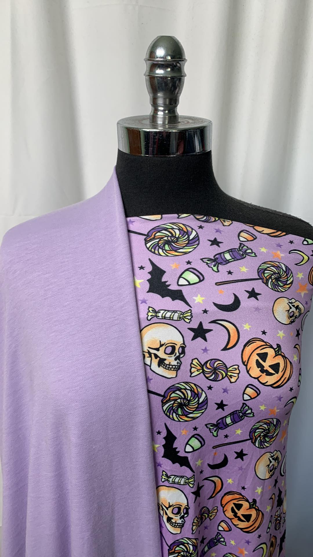 LAVENDER HALLOWEEN BUNDLE : 1YD Halloween DBP & 1.5YD Lavender PRS FT : A1916