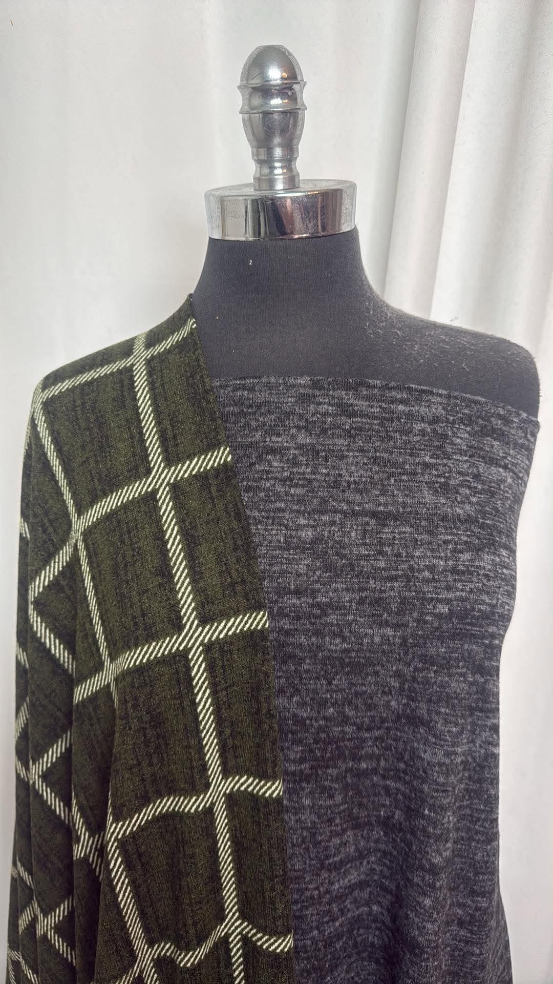 HEATHERED BLACK/GREEN PLAID BUNDLE : 2YD Heathered Black Brushed Hacci SK & 2YD Green Plaid Hacci SK : A30890