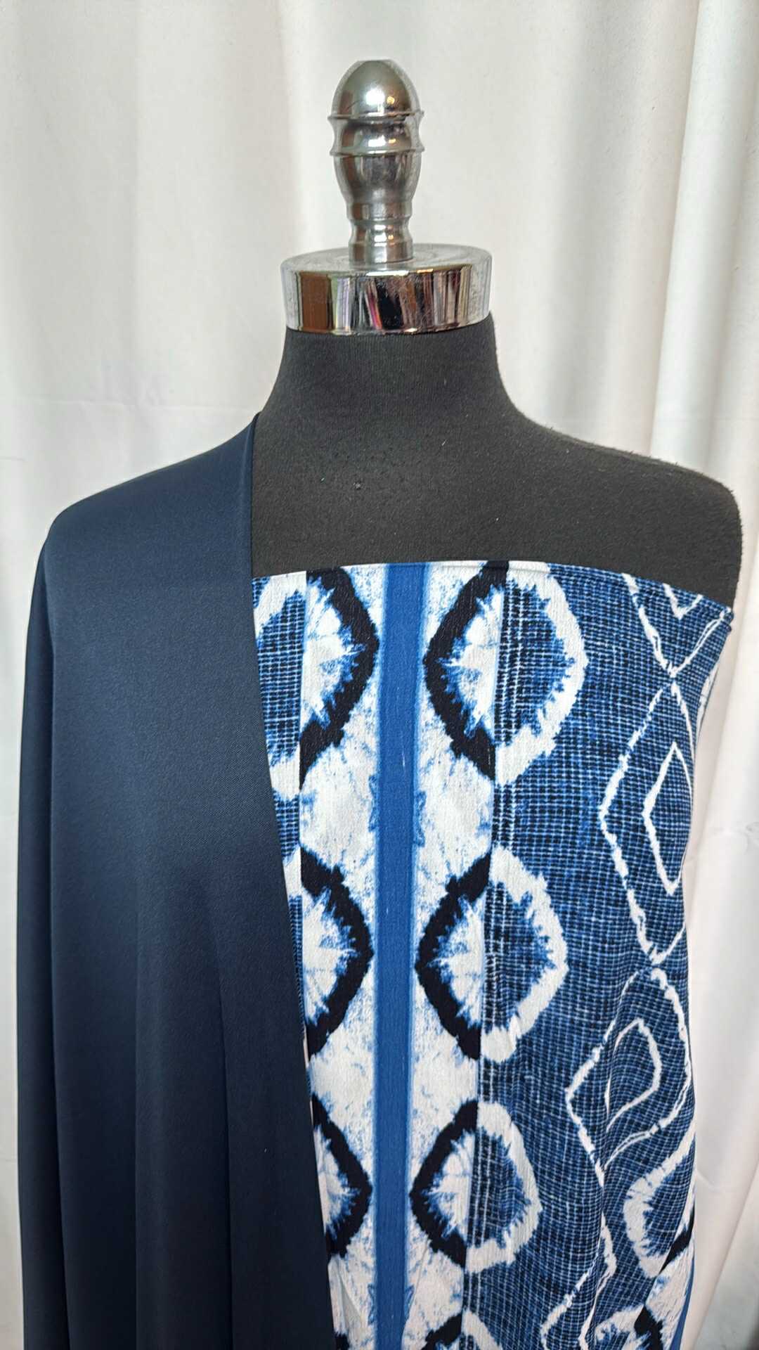 NAVY/TIE DYE GEO BUNDLE : 2YD Navy PIL & 2YD Tie Dye Geo Crinkle Rayon Woven : A27694