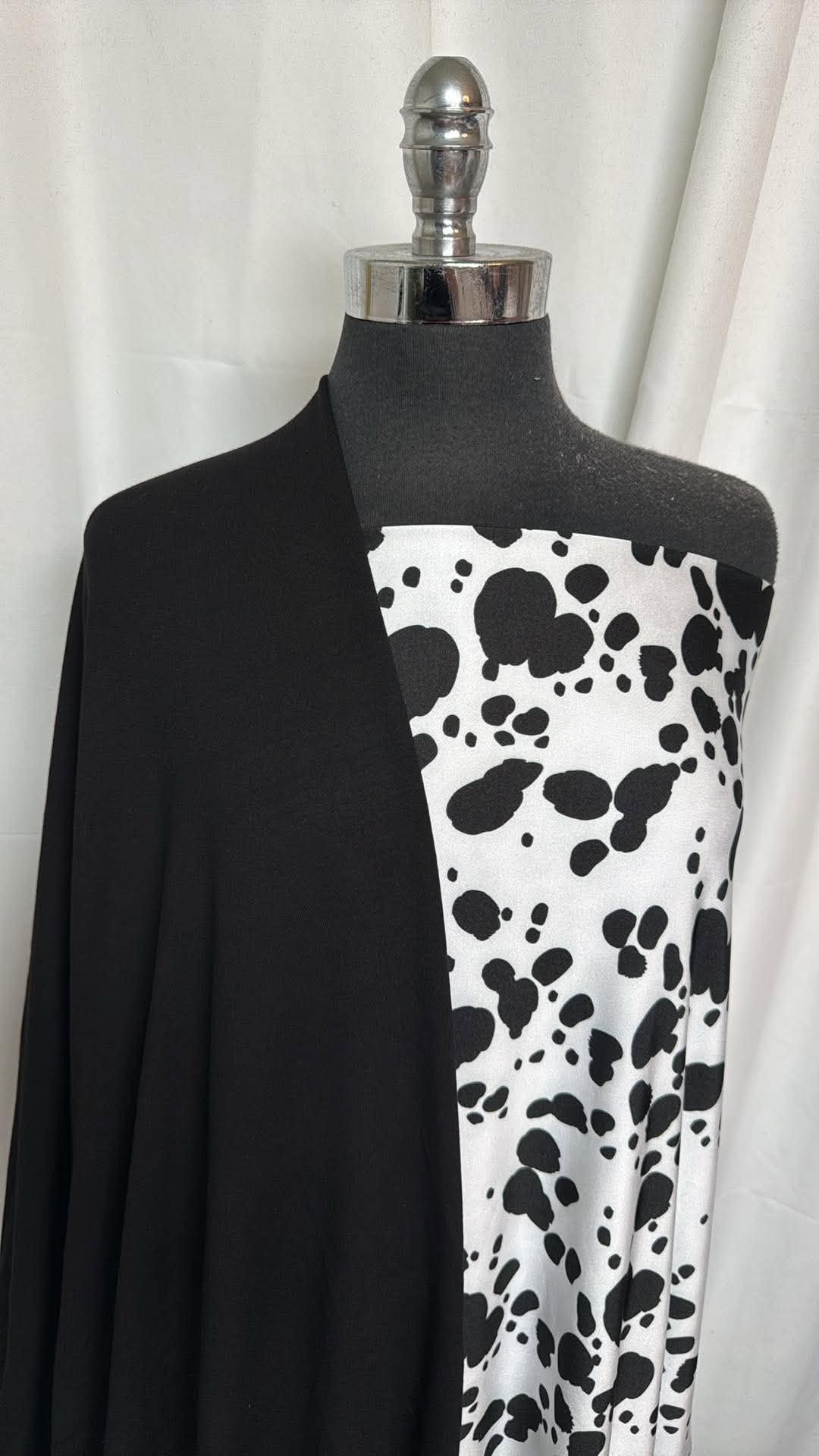 BLACK/COW BUNDLE : 2YD Cow Yoga PF & 2.5YD Black Bamboo C/S : A30638