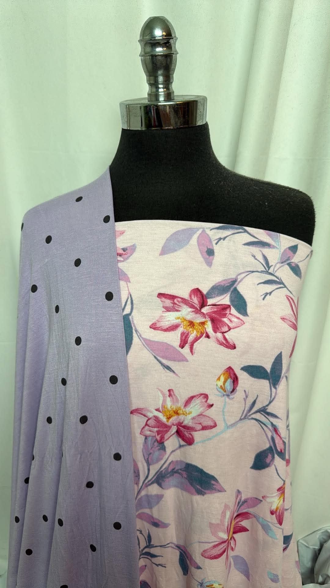 LAVENDER DOT/FLORAL BUNDLE : 2YD Floral Spun Poly & 2YD Lavender Dot Bamboo : A30692