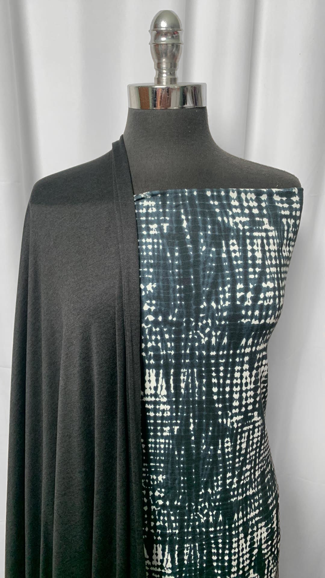 BLACK/TIE DYE BUNDLE : 2YD Tie Dye Modal & 2YD Black Featherweight PF : A2397