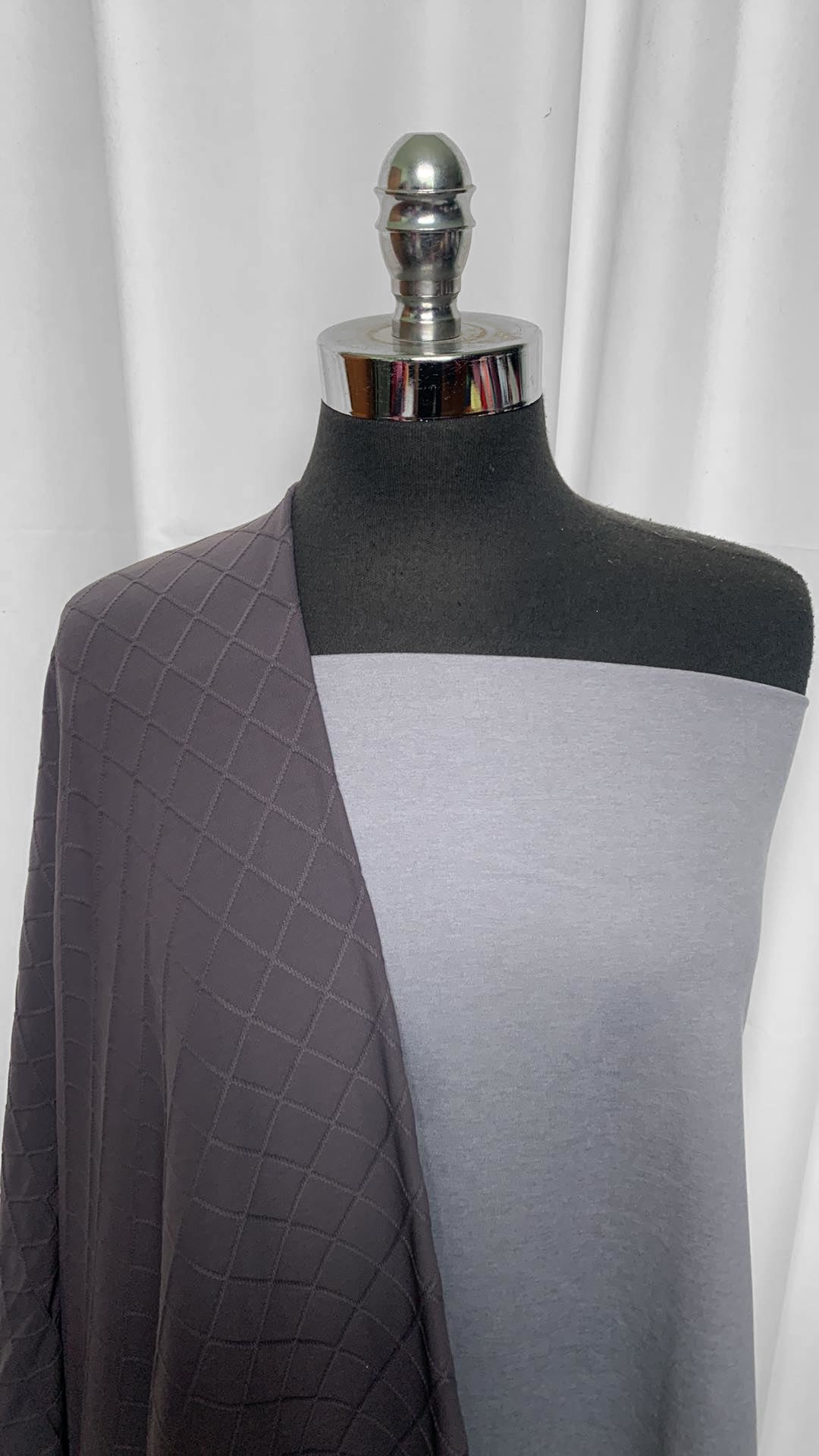 LIGHT GREY/CHARCOAL QUILTED BUNDLE : 1YD Light Grey Peached PF & 1YD Charcoal Faux-Quilted PF : A25500