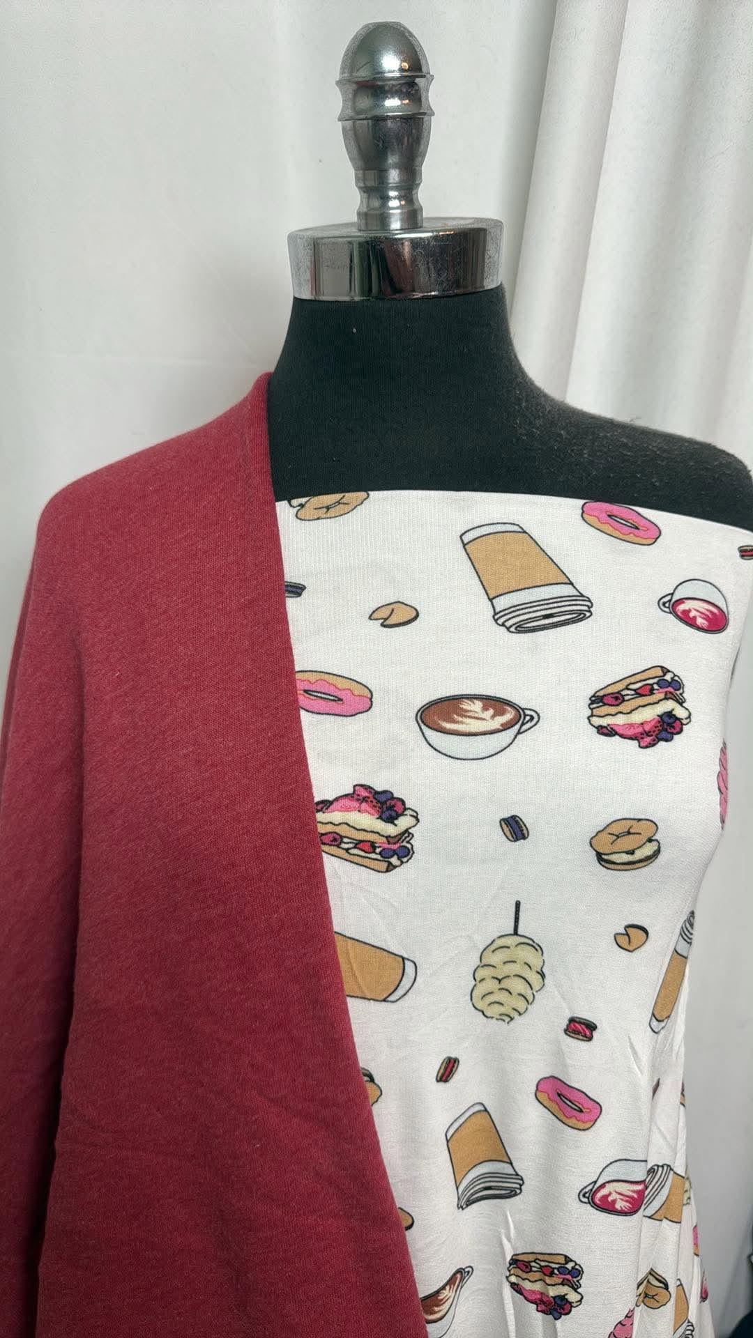 BRICK/TREATS BUNDLE : 3YD Treats Baby FT & 1YD Brick Brushed Sweatshirt Fleece (72" Wide) : A30920