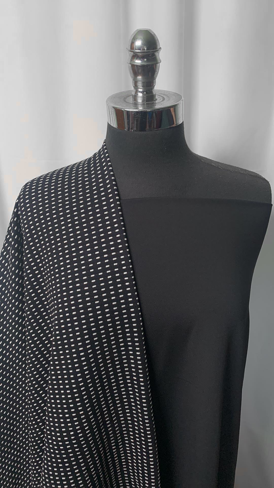BLACK/GRID BUNDLE : 2YD Black PF & 2YD Grid PRS Jacquard : A24994