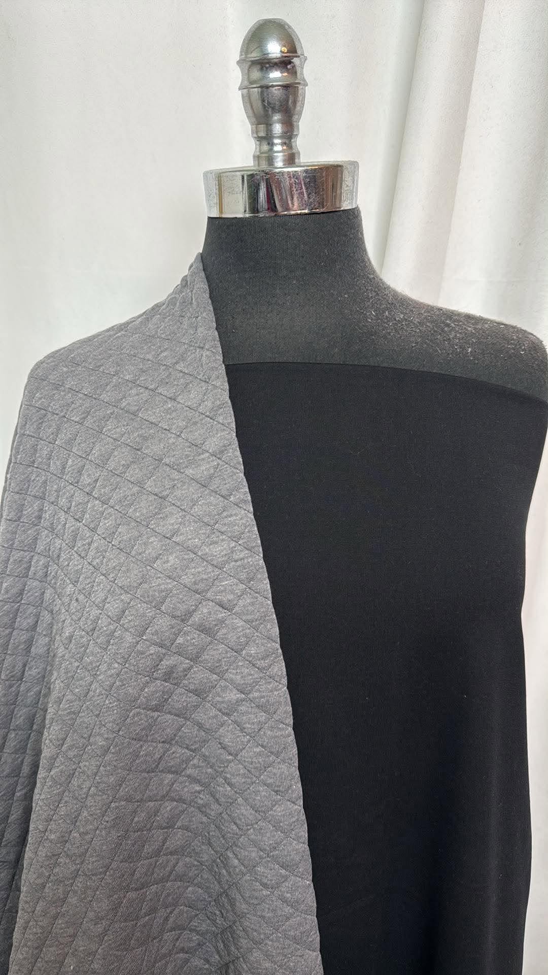 BLACK/GREY QUILTED BUNDLE : 2YD Solid Black Peached PF & 2YD Grey Quilted : A30784