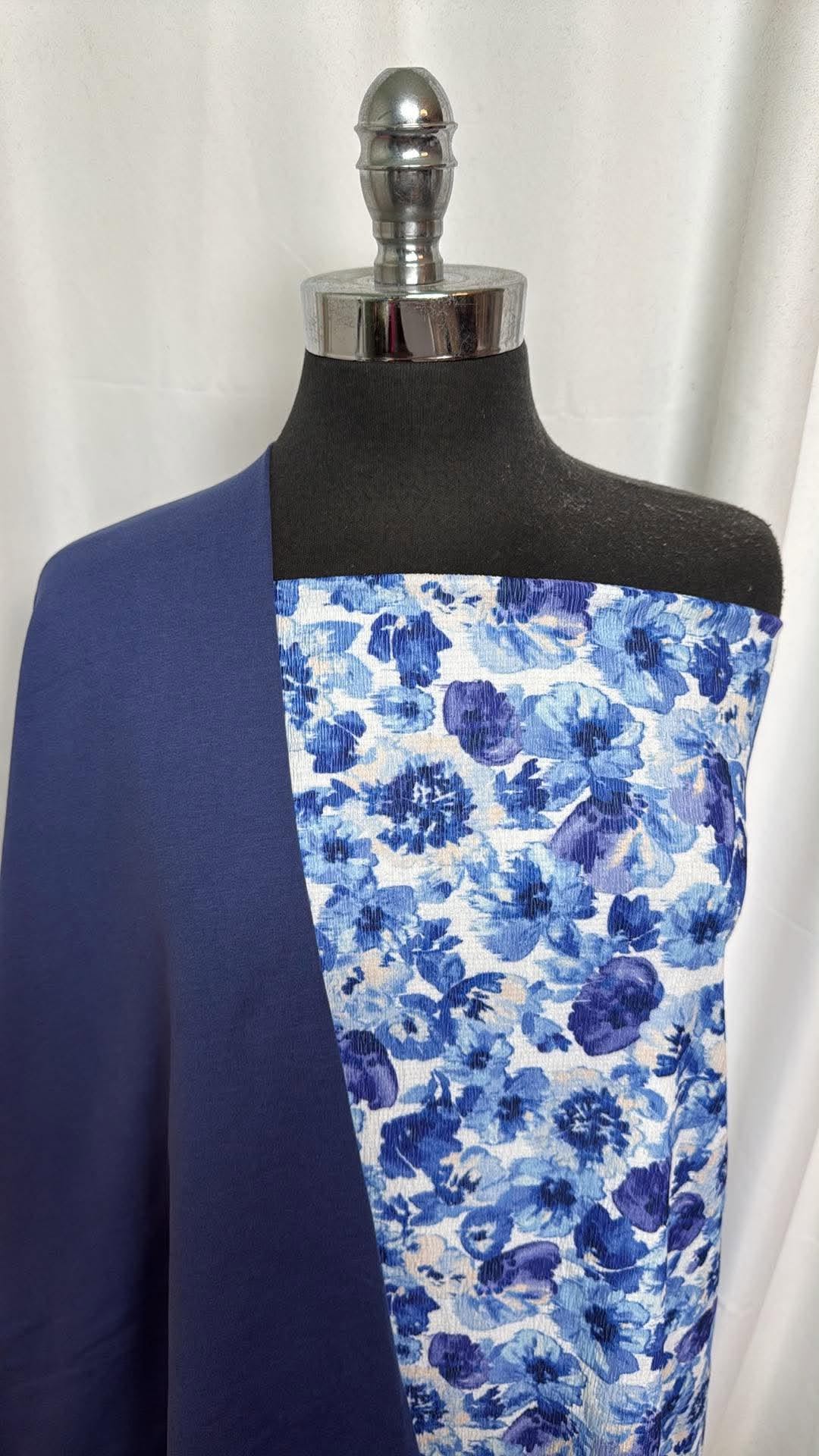 BLUE/WHITE FLORAL BUNDLE : 1YD Floral Airflow Woven & 1YD Blue Peached PF : A30562