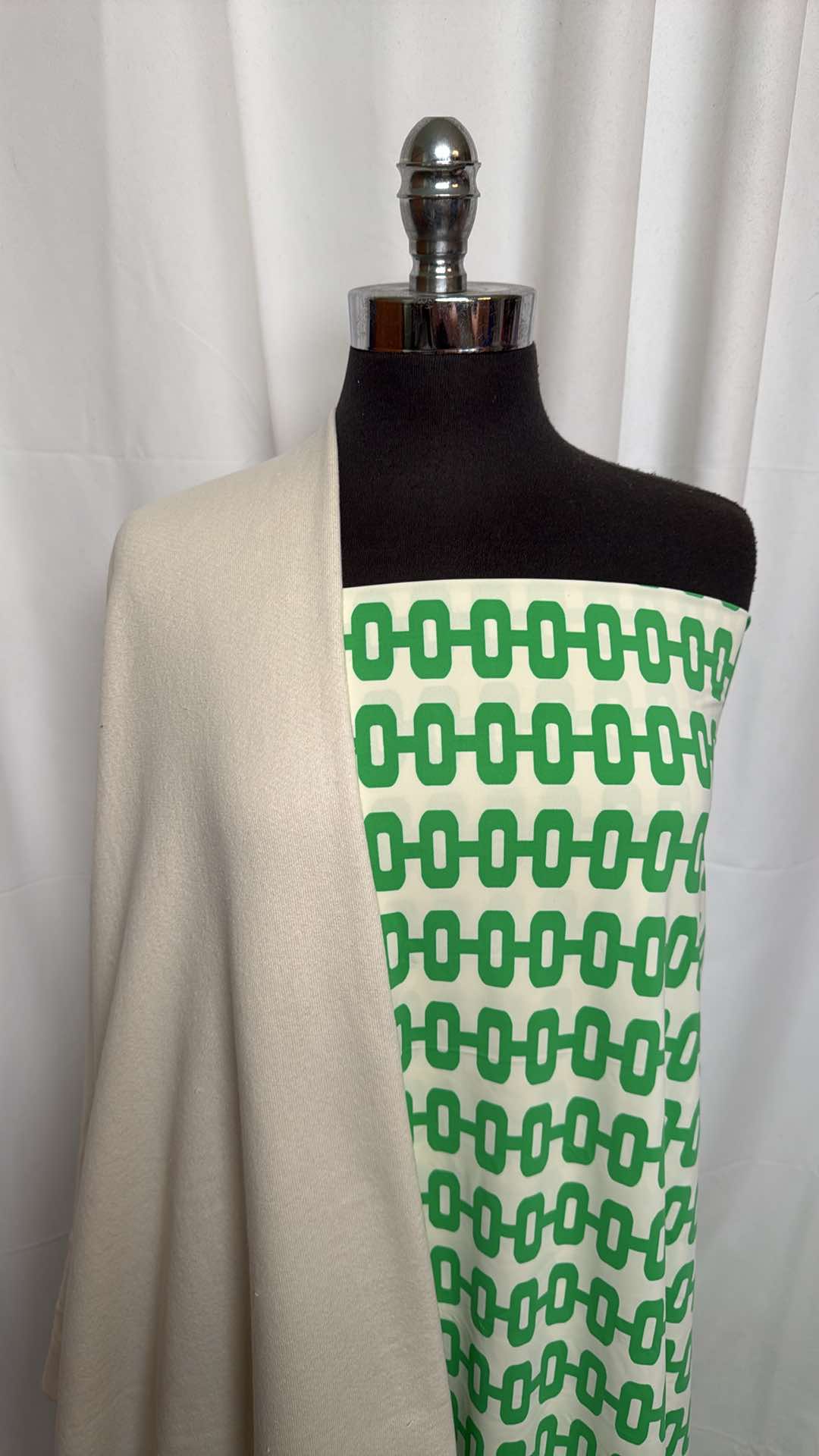 ECRU/GREEN GEO BUNDLE : 2YD Green Geo N/S & 2YD Ecru C/P Loop Terry : A26425