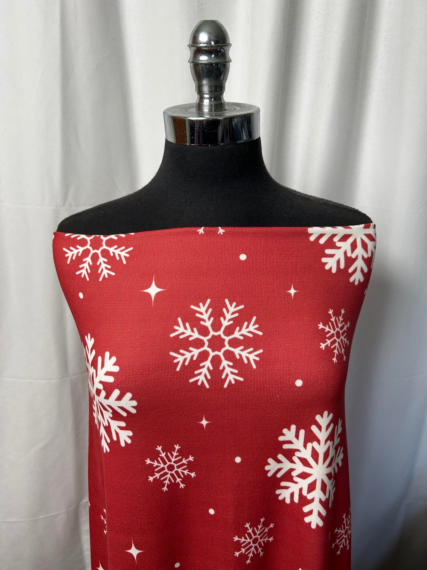Snowflakes w/Dots on Red - Oakley Sweater Knit - By the Yard