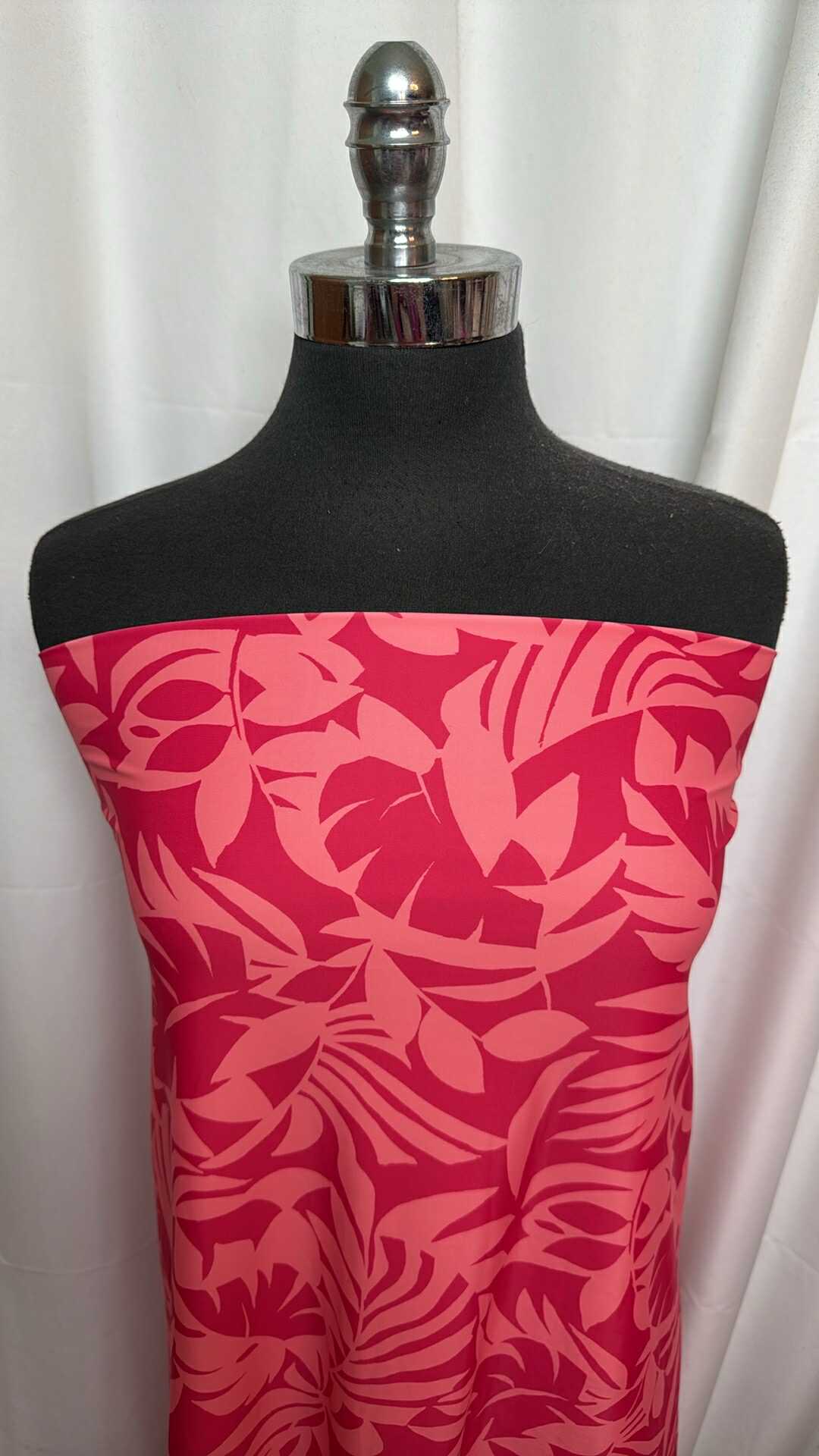 15 - Nylon/Spandex - 1.5 Yard Cut