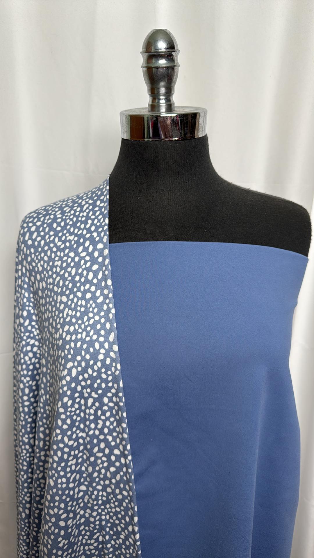 VIOLET SKY/DOTS BUNDLE : 2YD Violet Sky Peached PF & 1YD Dots DBP : A27058