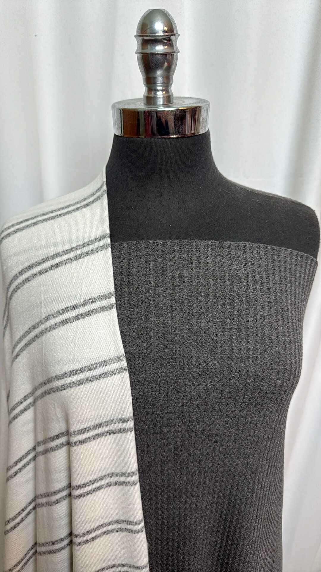 CHARCOAL/STRIPE BUNDLE : 2YD Charcoal Thermal & 2YD Ivory/Grey Stripe Brushed Hacci SK : A28112