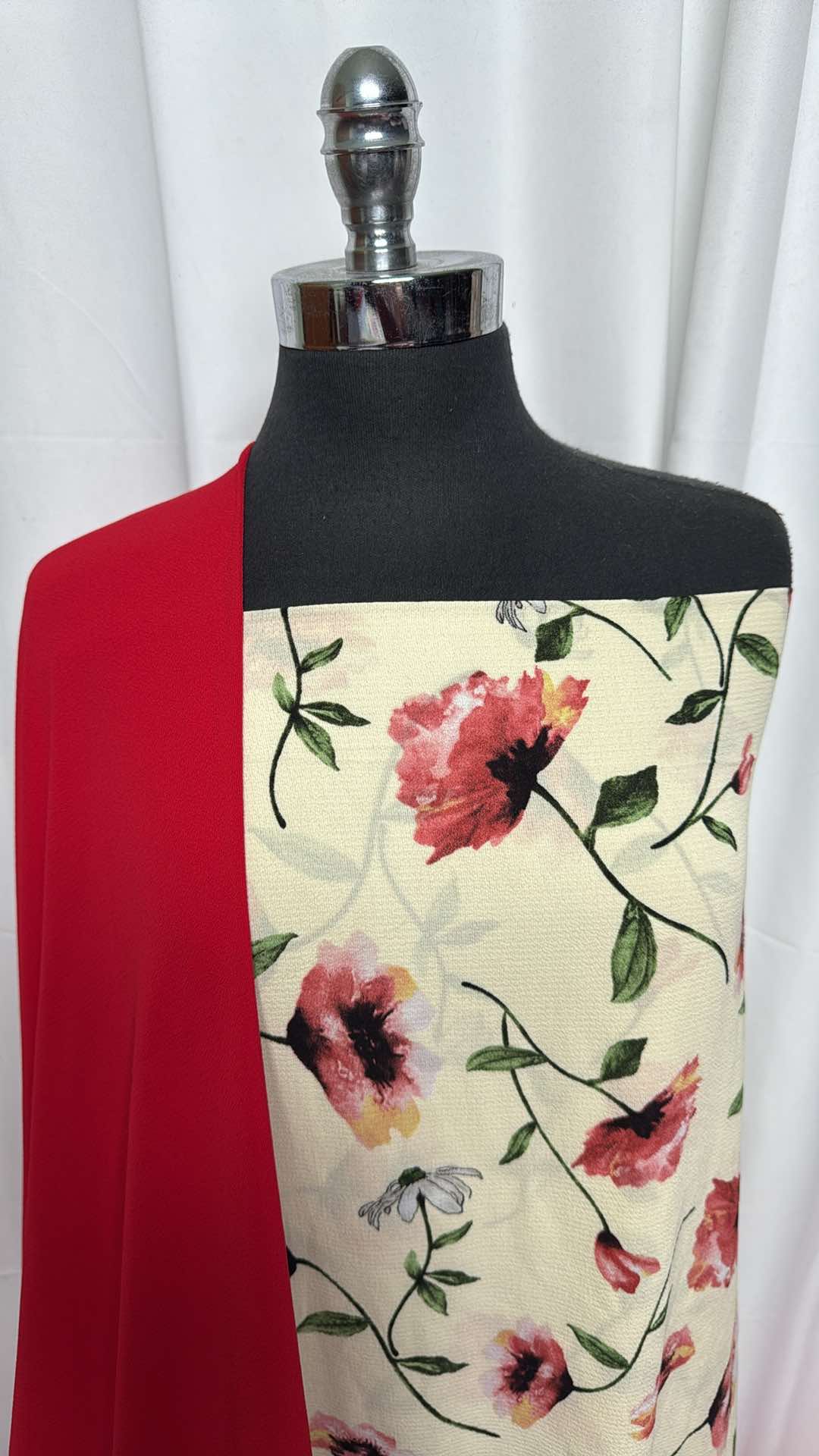RED/FLORAL BUNDLE : 4YD Floral Bubble Crepe & 3.5YD Red Poly Crepe Woven : A27325