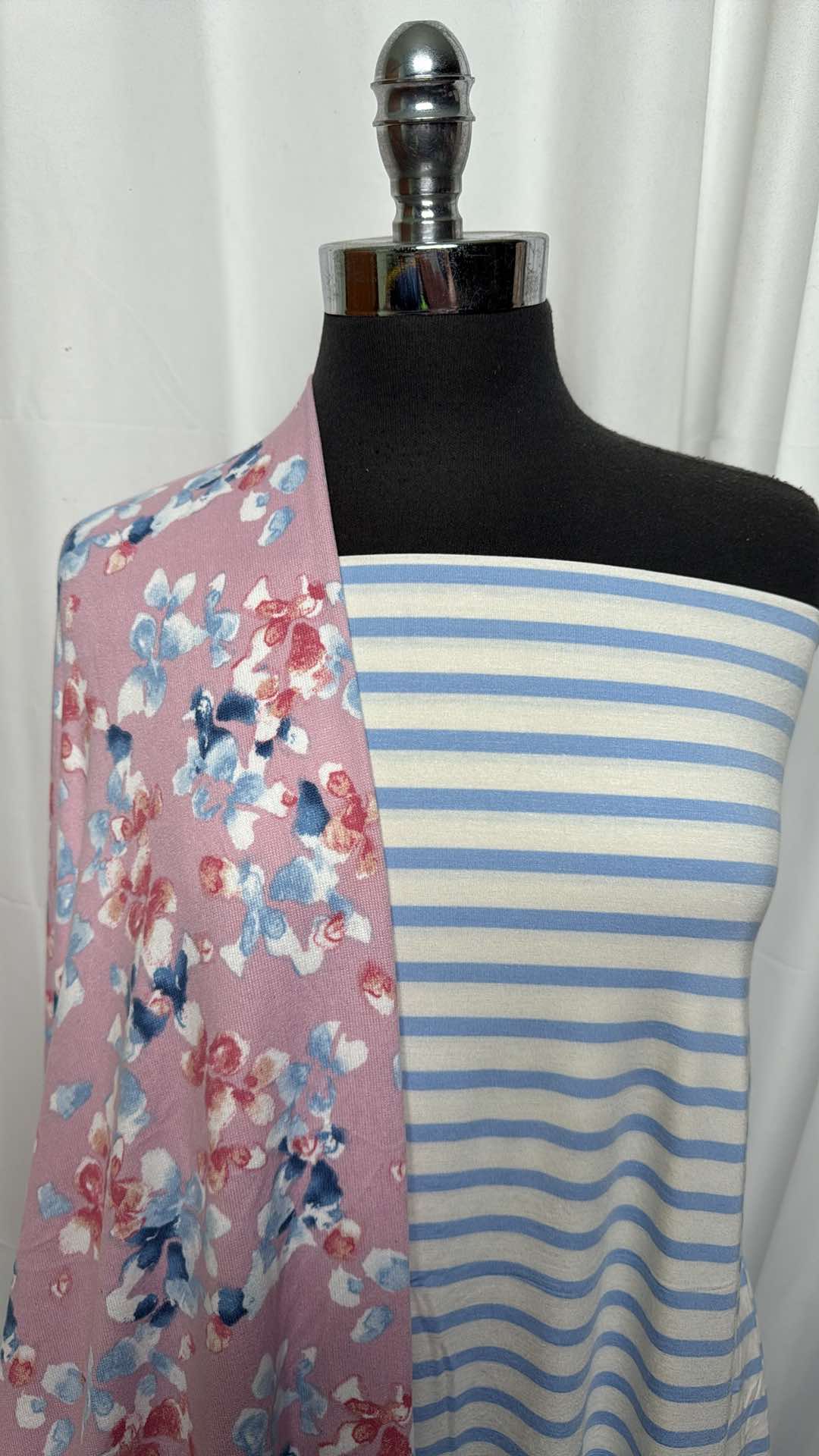LIGHT BLUE STRIPE/FLORAL BUNDLE : 2YD Light Blue Stripe R/S & 1.5YD Floral Oakley SK : A27145