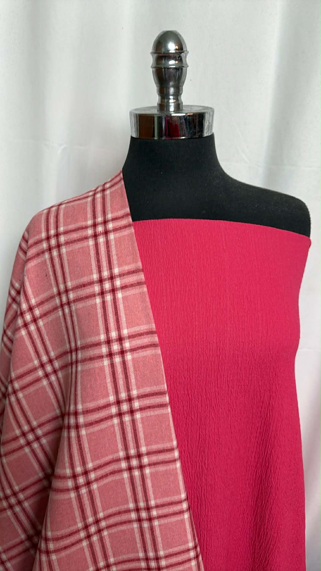 PLAID FLANNEL BUNDLE : 2YD Airflow Woven & 2YD Plaid Flannel : A29728