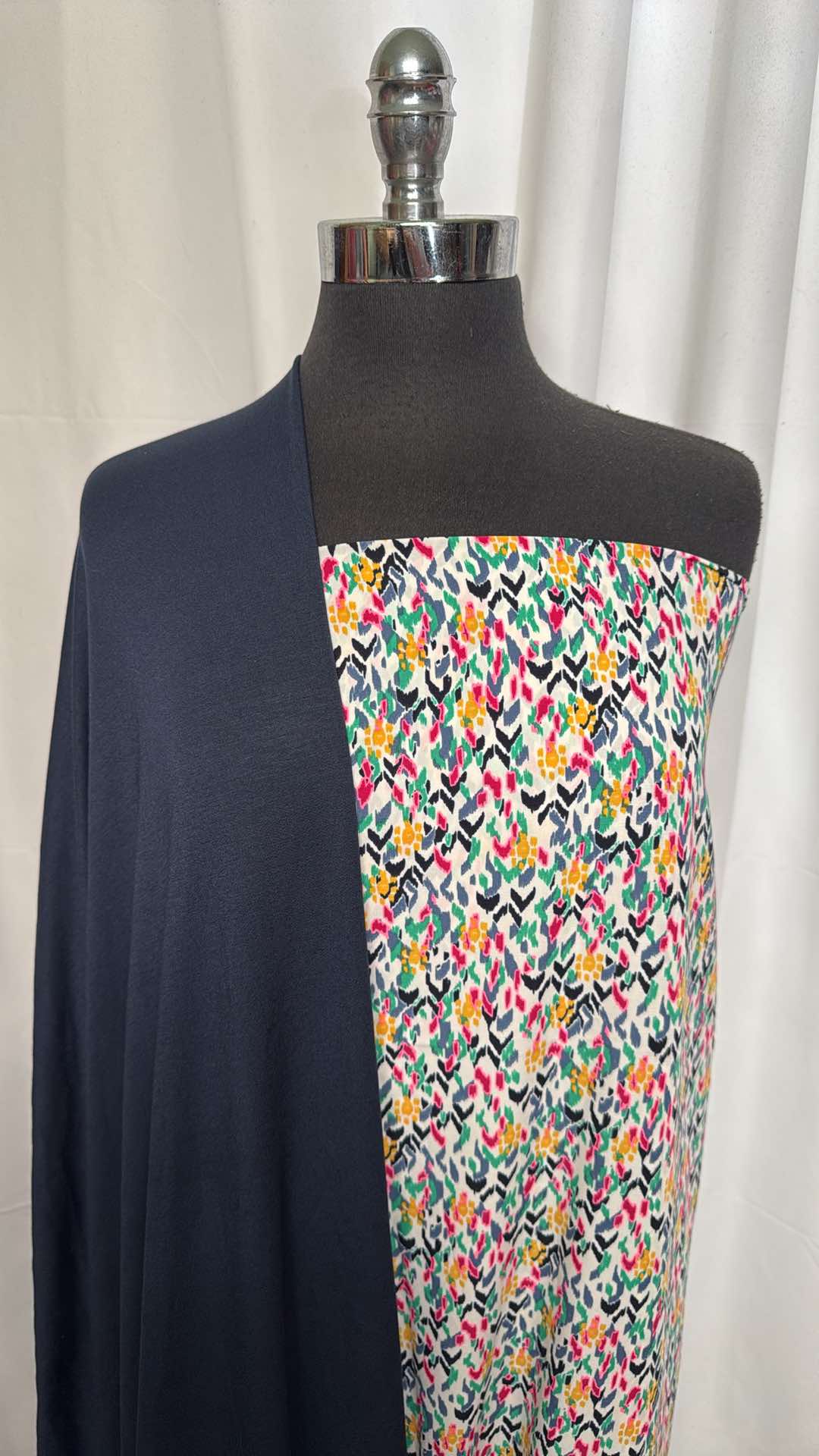 NAVY/ABSTRACT BUNDLE : 2.5YD Abstract PWD & 3YD Navy Modal FT : A26469