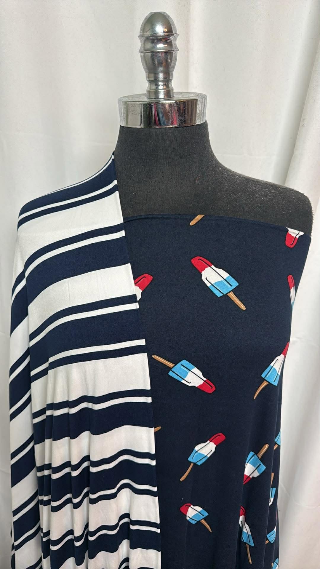 ROCKET POPS/STRIPE BUNDLE : 2YD Rocket Pops DBP & 2YD Navy Stripe DBP : A30266