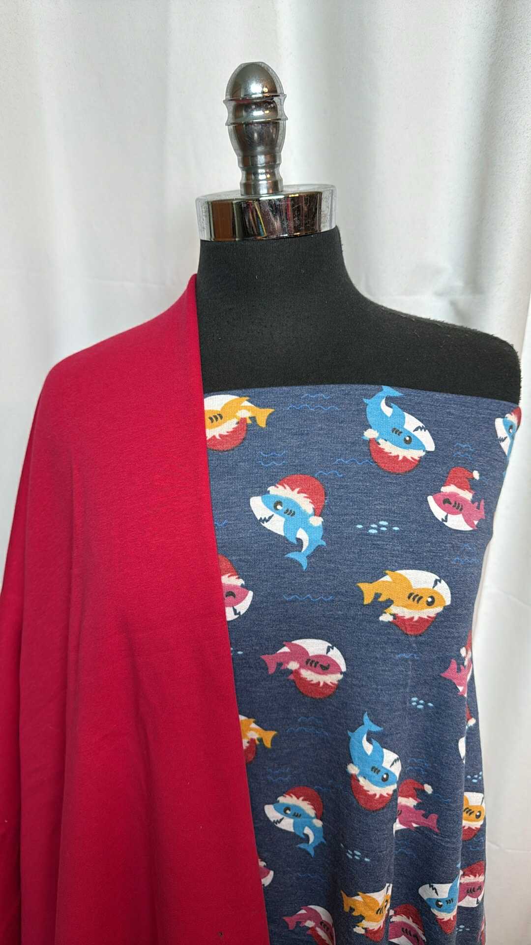 RED/SANTA SHARK BUNDLE : 1+YD Red SuperPlush & 32" Cut of Santa Shark PRS FT : A28754
