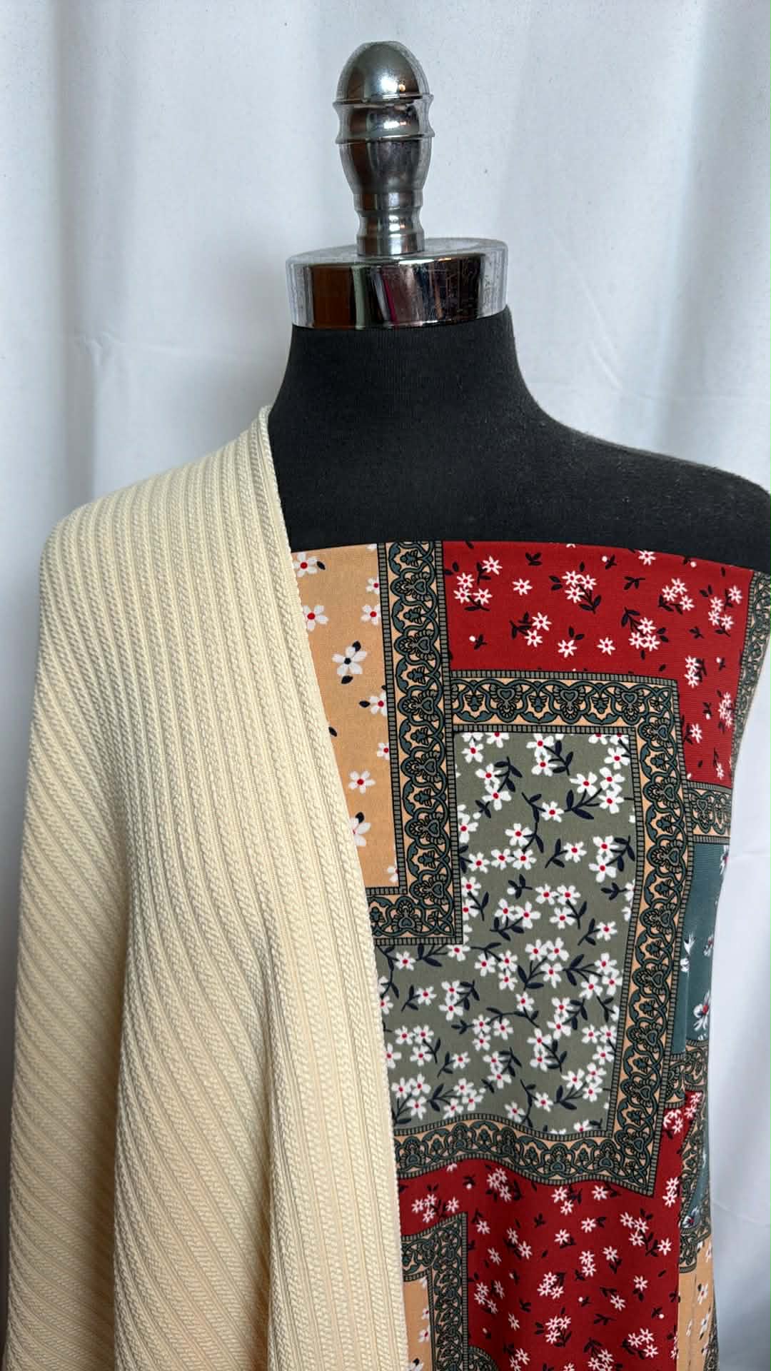 PATCHWORK/CABLE BUNDLE : 4YD Patchwork ITY & 2YD Cable Flatback P/S Knit : A29747