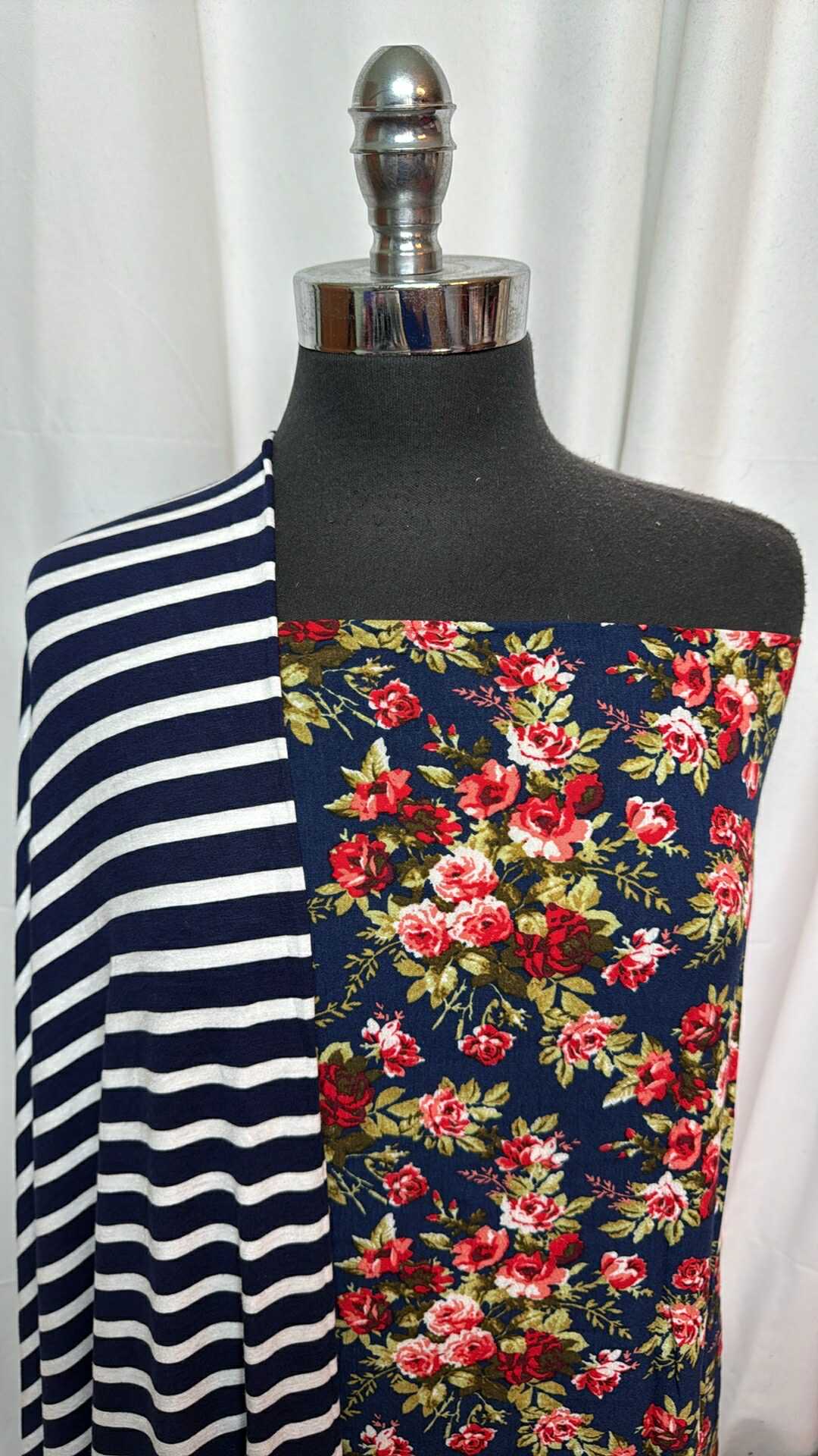NAVY-RED FLORAL/STRIPE BUNDLE : 2YD Navy/Red Floral Crinkle Rayon Woven & 2YD Bamboo Stripe : A27736
