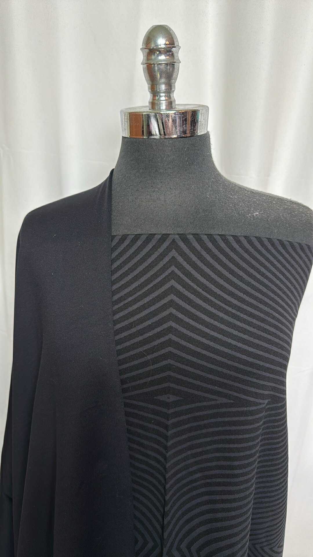 BLACK LINES BUNDLE : 2YD Black Lines Heavy PF & 1+YD Black PF FT : A29230