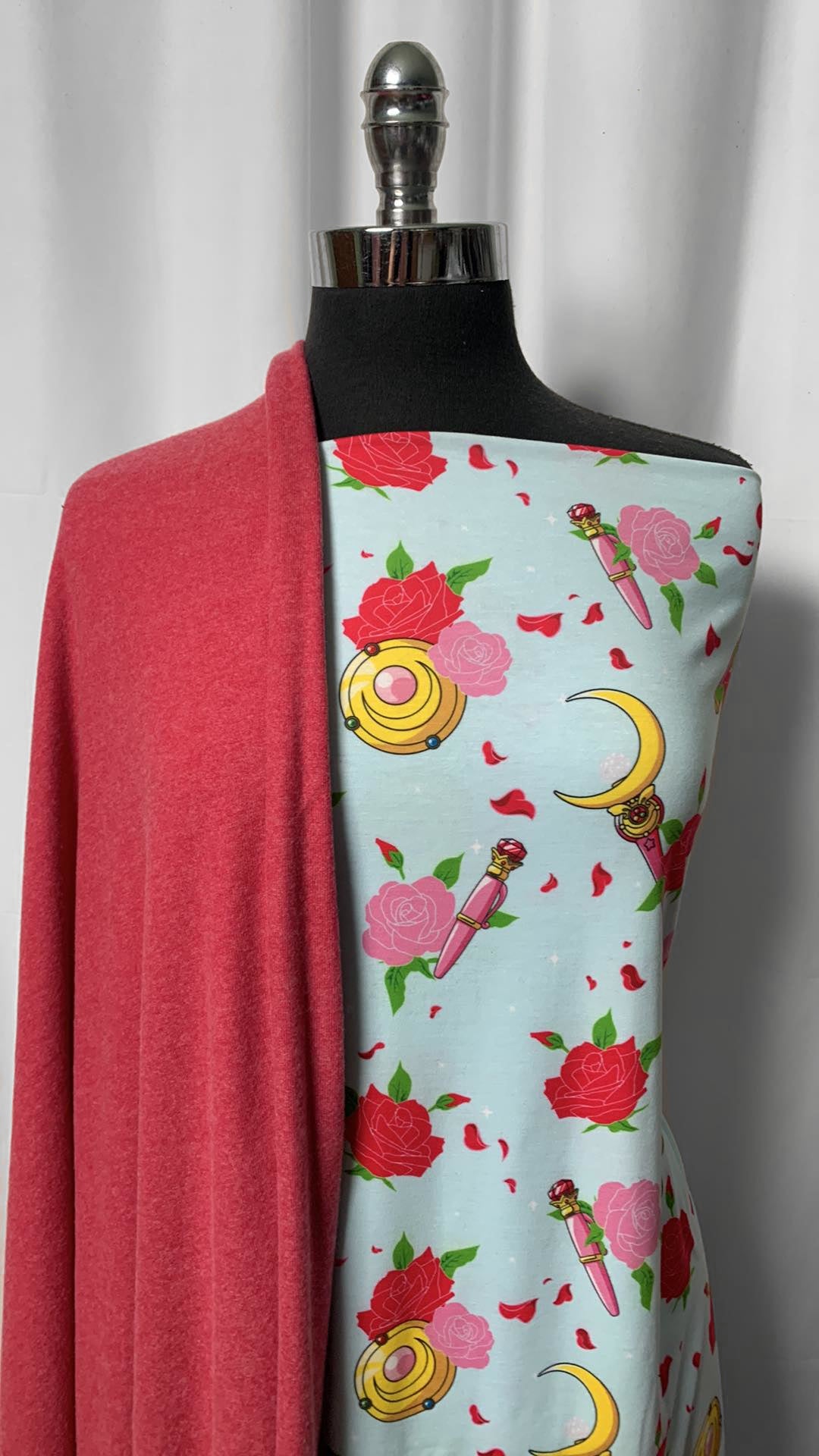 RED/ROSE SCEPTER BUNDLE : 2YD Rose/Scepter Spun Poly & 2YD Soft Red Brushed Hacci Jersey : A2390