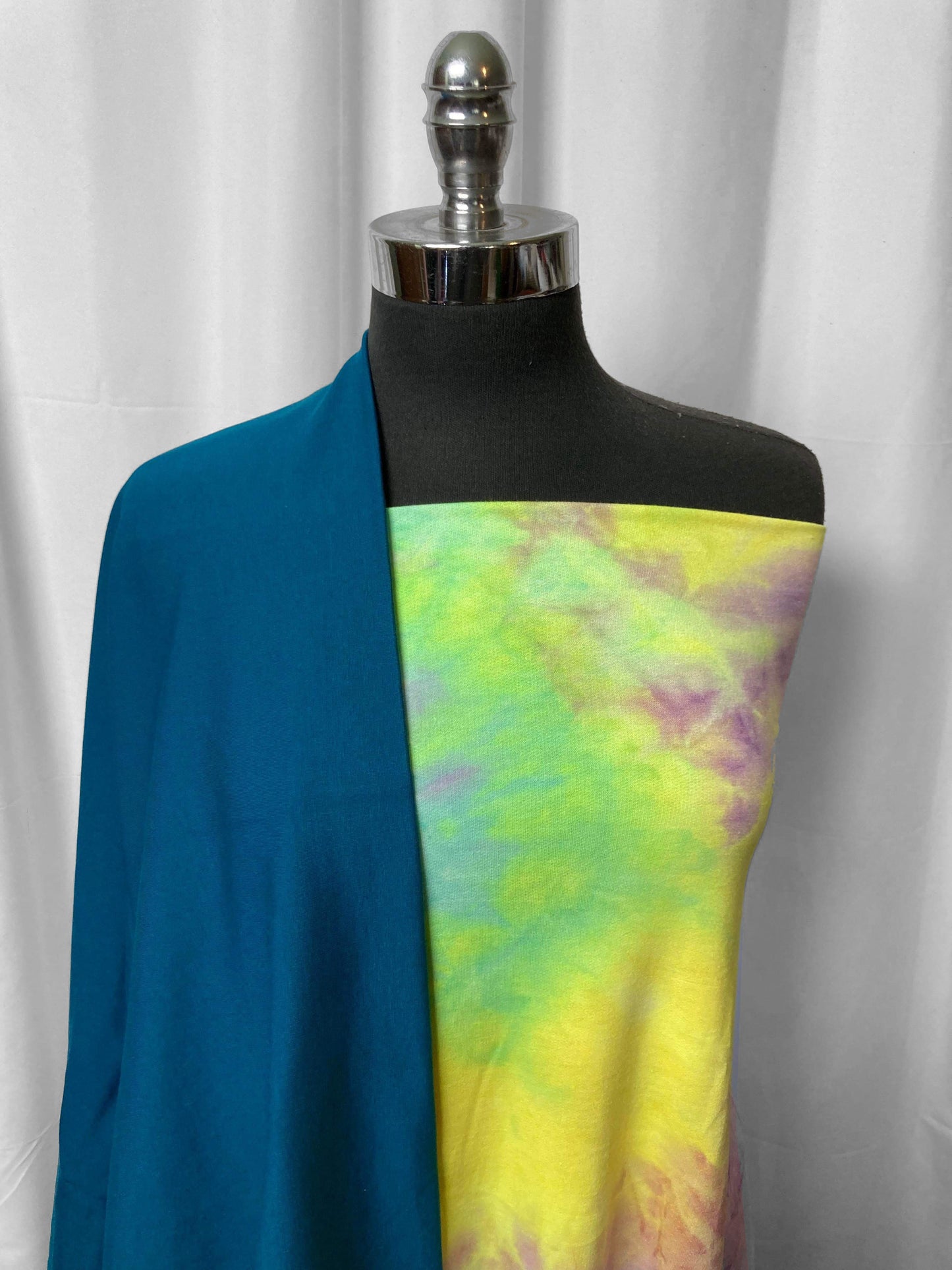 TIE DYE/TEAL BUNDLE : 2YD Neon Tie Dye PRS FT & 2YD Teal Nylon Ponte : A24953