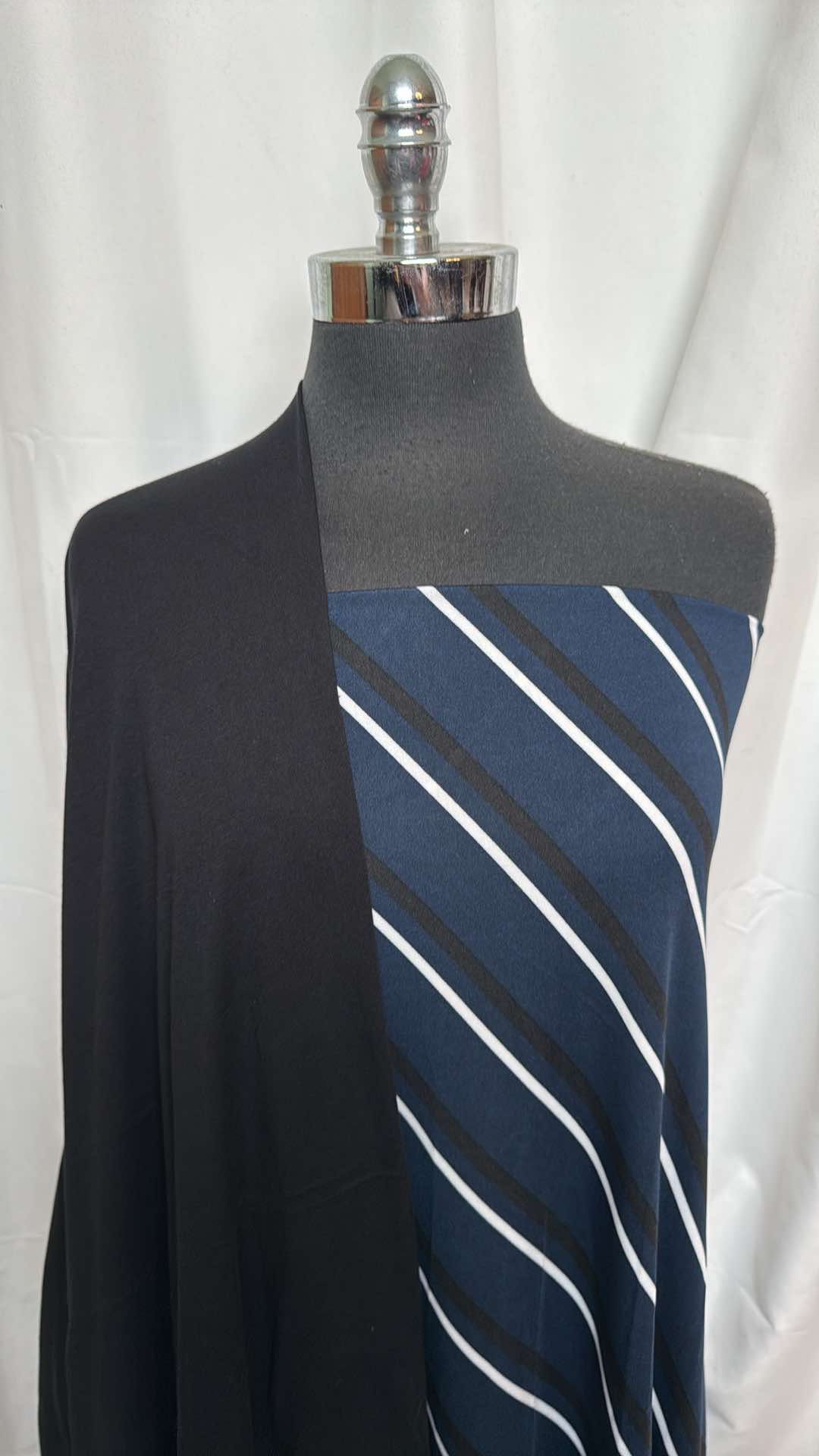 BLACK/NAVY DIAGONAL BUNDLE : 2YD Navy Diagonal ITY & 1.5YD Black P/C Jersey (72" Wide) : A26043