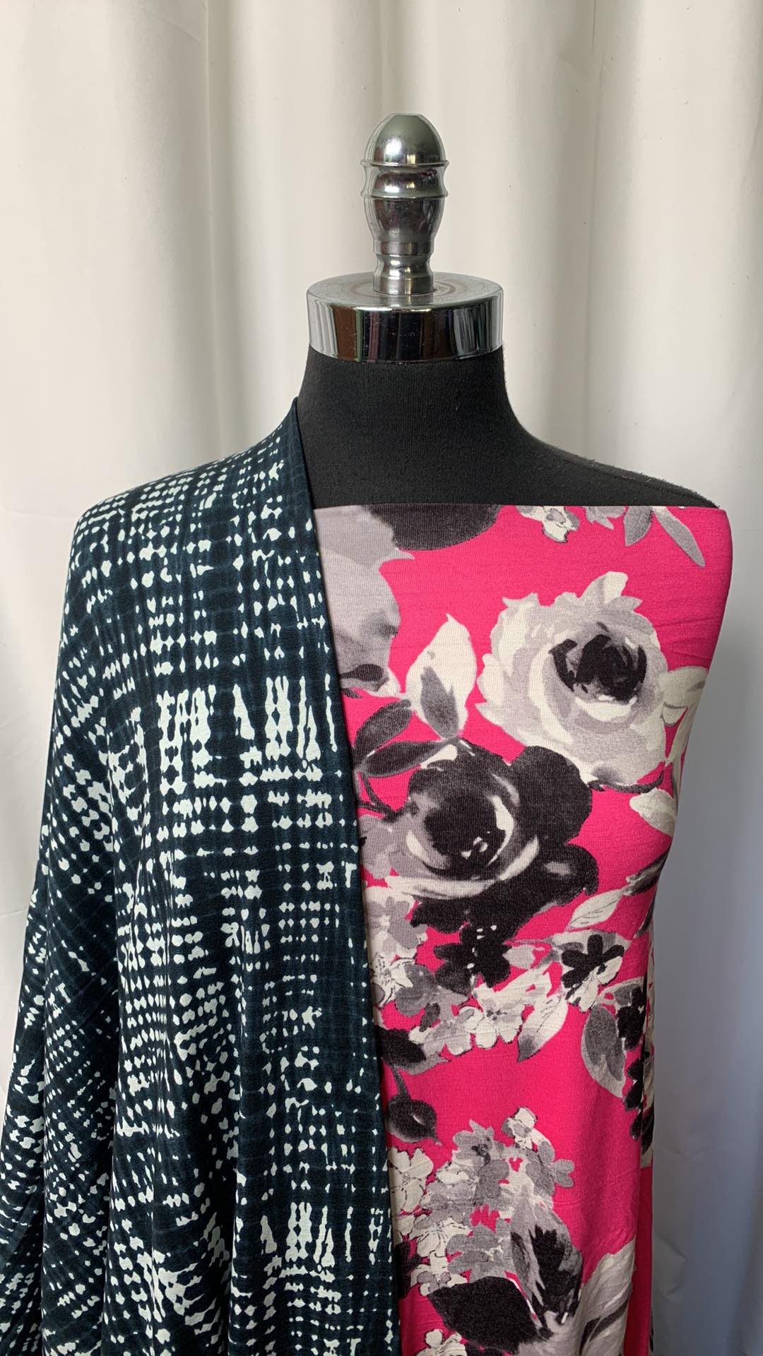 BLACK/PINK TIE DYE FLORAL BUNDLE : 2YD Tie Dye Supima Modal & 1.5YD Floral R/S : A1495
