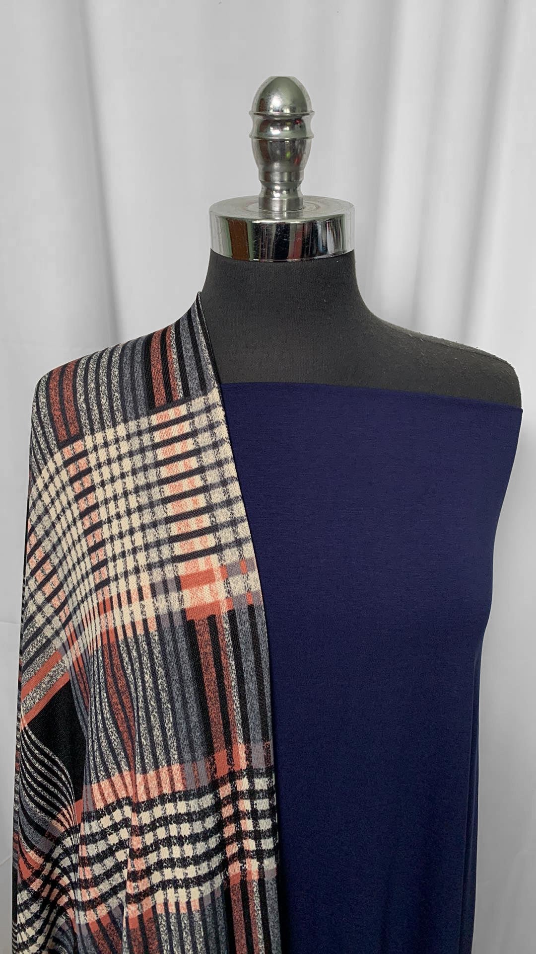 BLUE/PLAID BUNDLE : 2YD Navy MVC & 2YD Plaid Ana SK : A2445