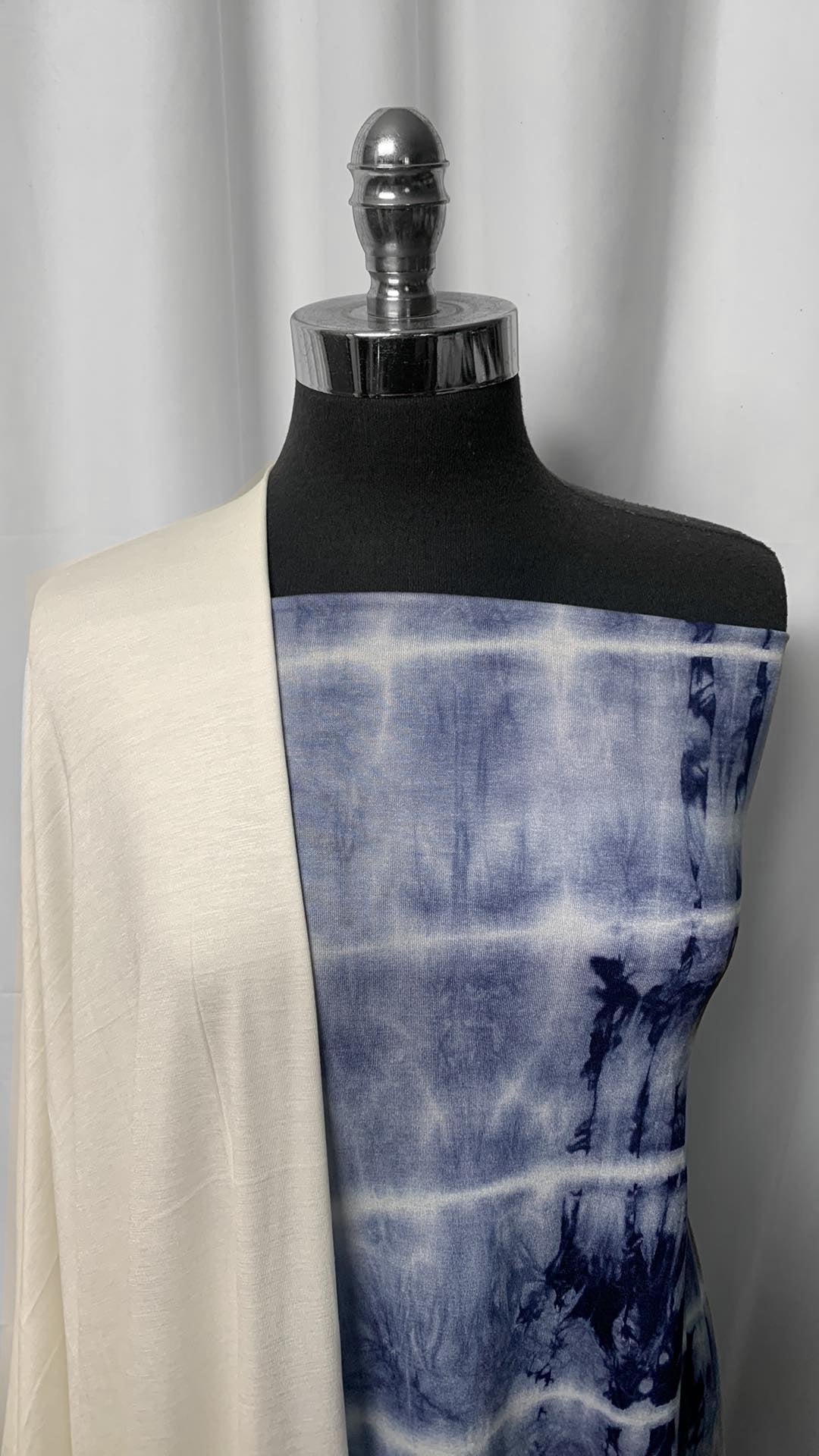 IVORY/TIE DYE BUNDLE : 2YD Tie Dye R/S & 2YD Ivory R/S : A25088