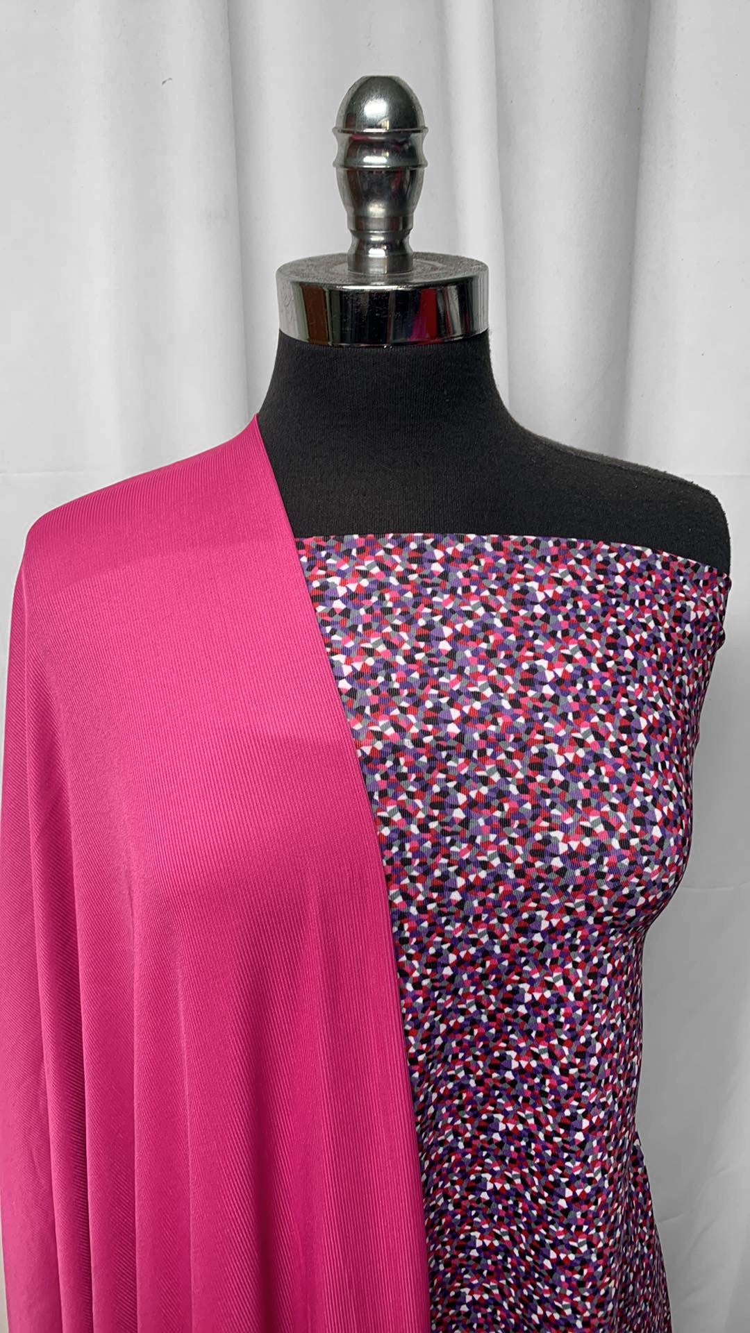 PINK/KALEIDOSCOPE BUNDLE : 1YD Kaleidoscope Yoga PF & 2YD Pink P/S Rib : A25385