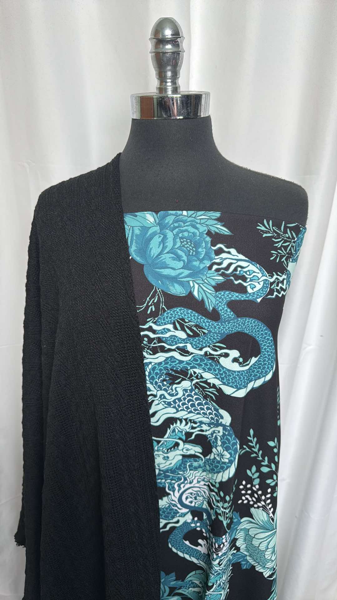 BLACK CABLE/DRAGON BUNDLE : 1+YD Dragon Crepe Scuba & 2YD Black Cable Sweater : A26067