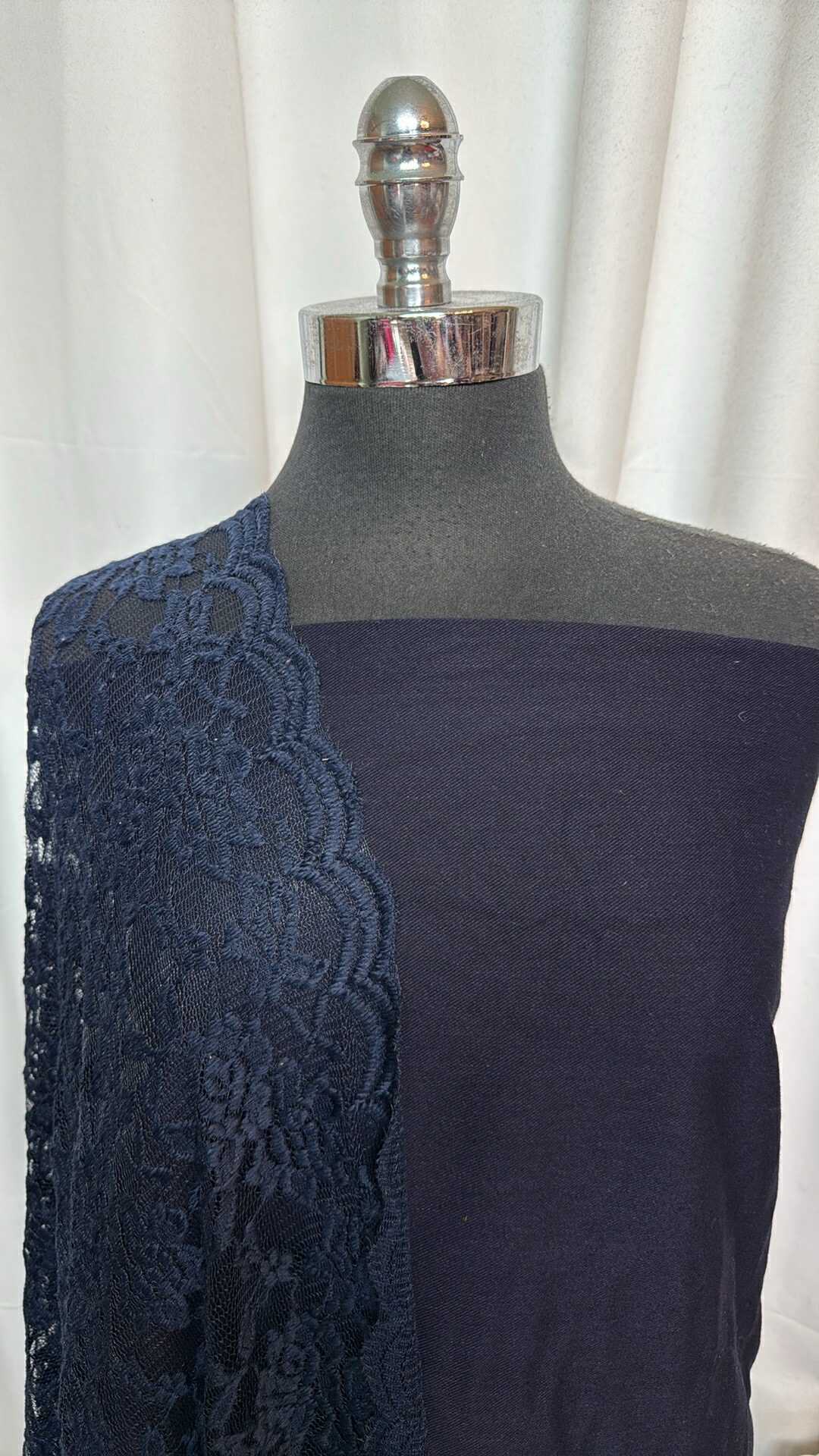 NAVY LACE/DENIM BUNDLE : 2YD Stretch Denim & 2YD Navy Stretch Lace : A28827