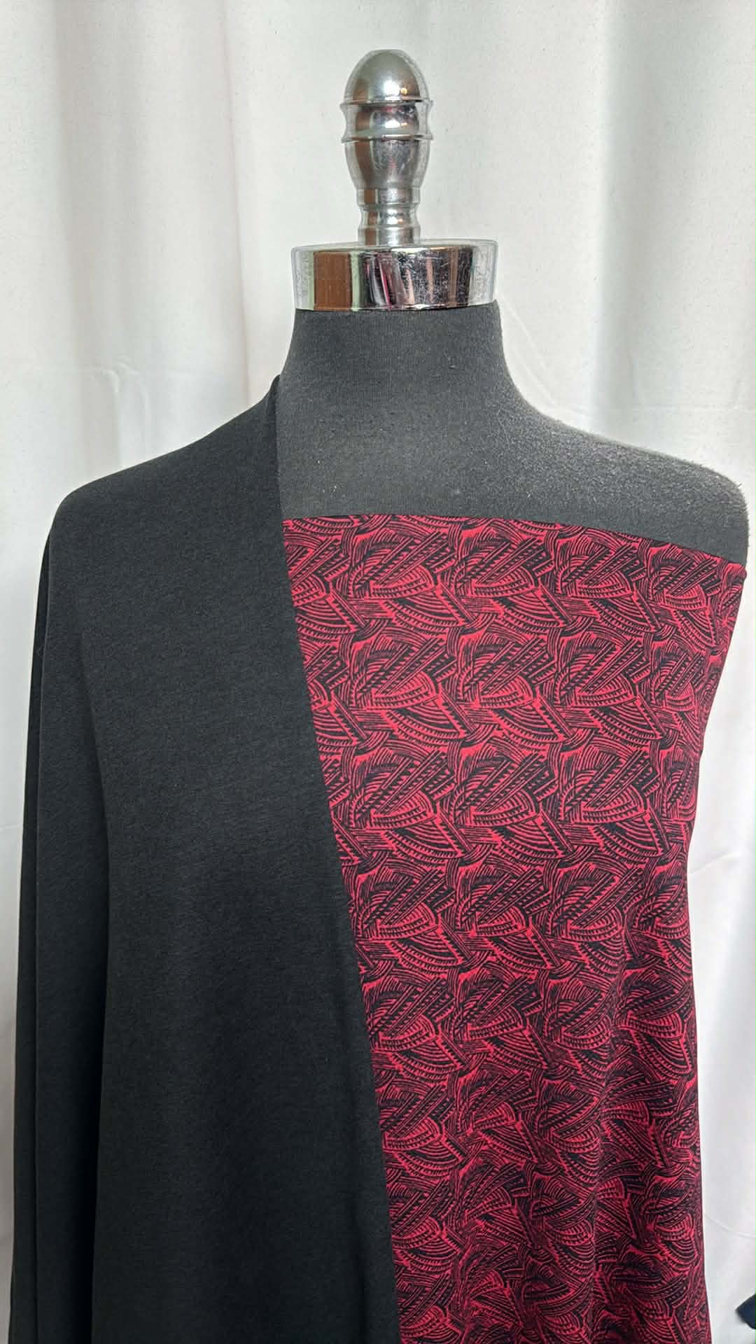 BLACK/RED ABSTRACT BUNDLE : 2YD Red/Black Abstract Dri Fit & 1YD Black 2-Tone Peached PF : A29603