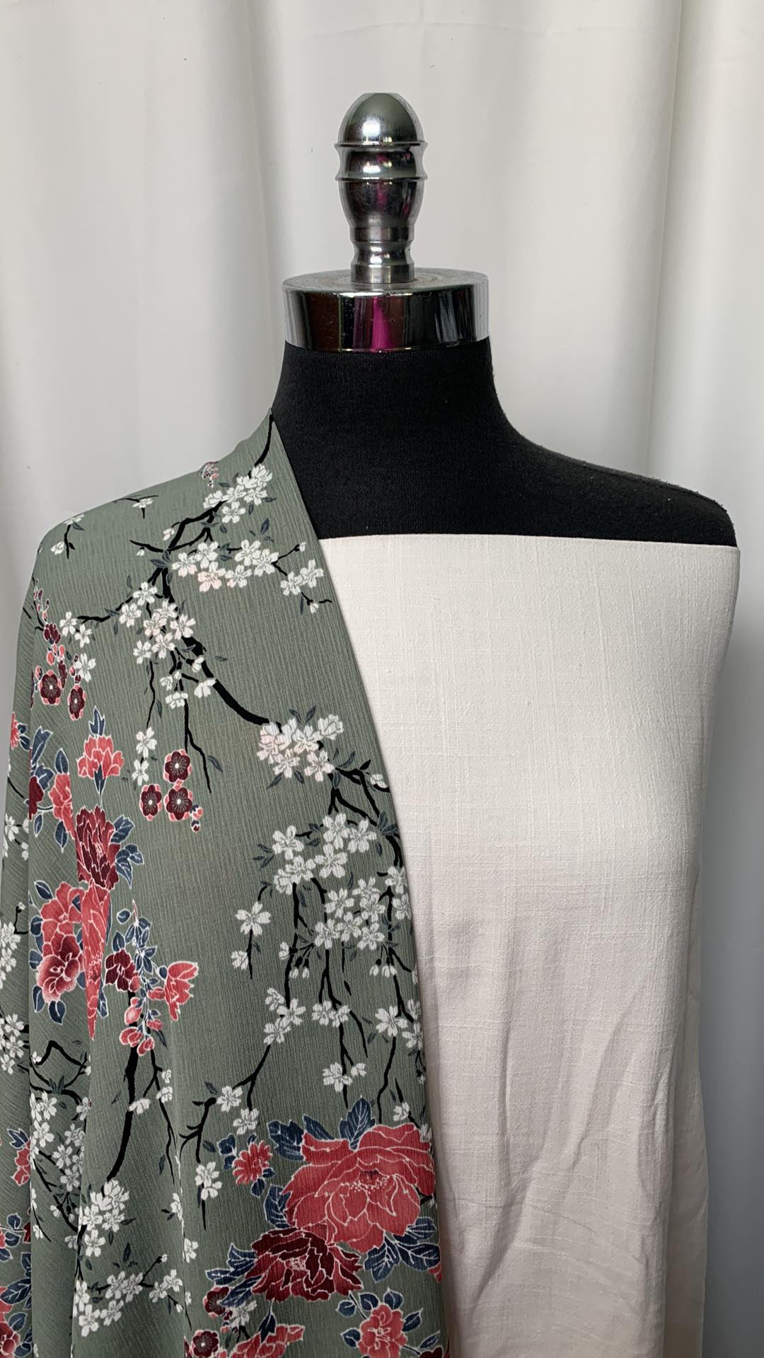 BLOSSOMS & BRANCHES BUNDLE : 2YD Ivory Cotton/Linen & 2YD Floral Crinkle Poly Woven : A1472